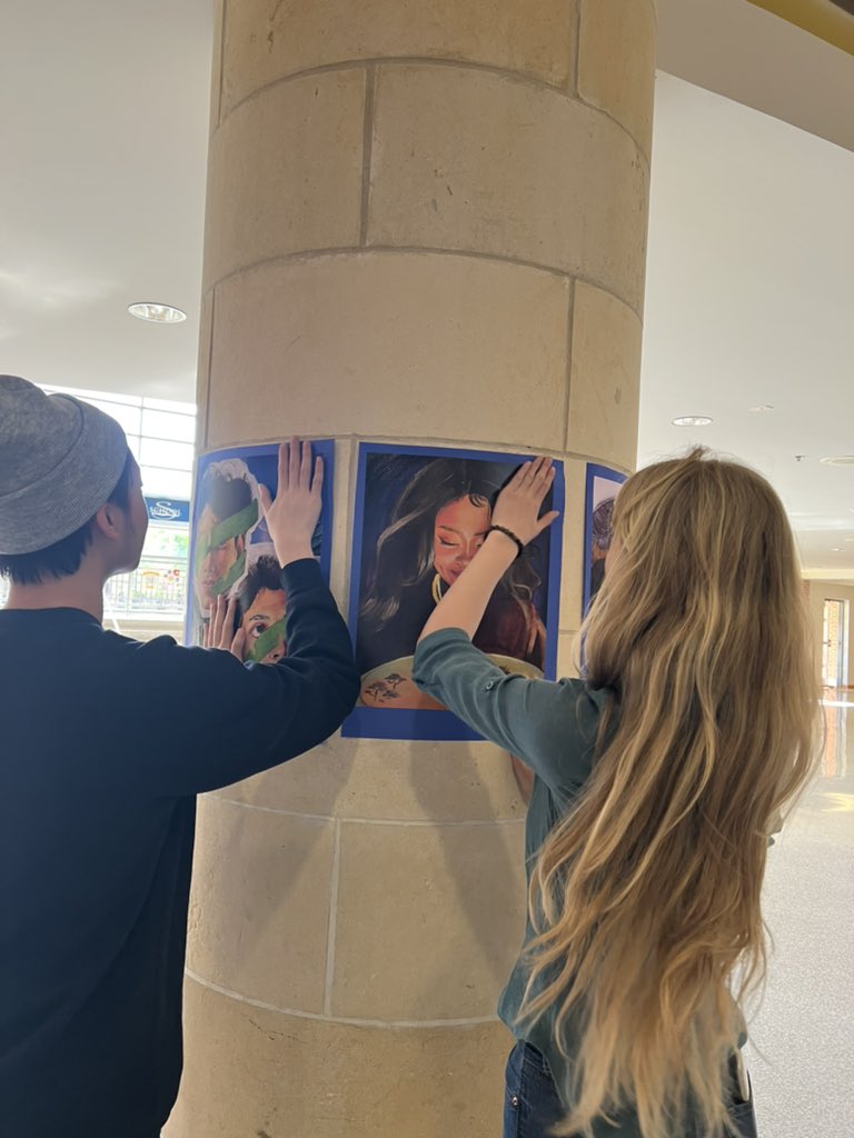 A behind the scenes of our VASE art walk. Come see all of the beautiful artworks on Tuesday, April 12th, 4:45 - 5:15 pm in the rotunda! 🎨