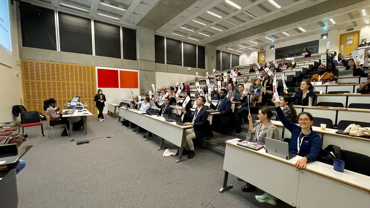 Asrafizra Kunjang tweet media