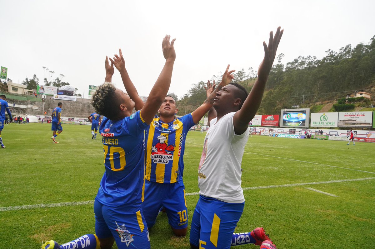 +3 en una cancha difícil 🙏🏽Pero seguiremos trabajando para seguir por ese camino Vamooos <a href="/DelfinSC/">Delfín Sporting Club</a> 🔥⚽️💪🏾