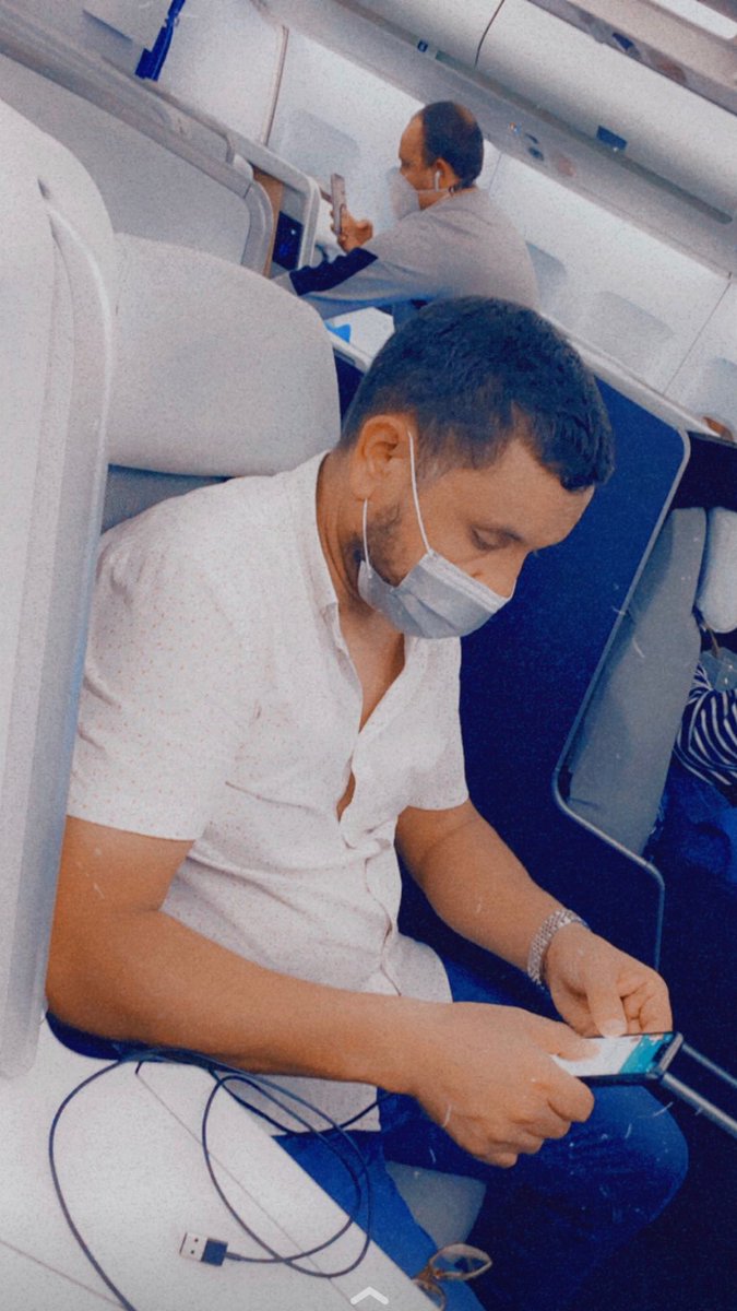 lahcen_fdad's tweet photo. يوم تاريخي في مساري المهني ما كنت احلم به سنوات من العمل الجاد والمتواصل وما زرعته من خير وتضحيات من الوقت والجهد والمال يتحقق بفضل من الله وتوفيق منه سخر لي كل الامكانيات المادية والبشرية والمعنوية انا سعيد جدا بهذا التوقيع شكرا يا الله https://t.co/GRdWXWbwbC