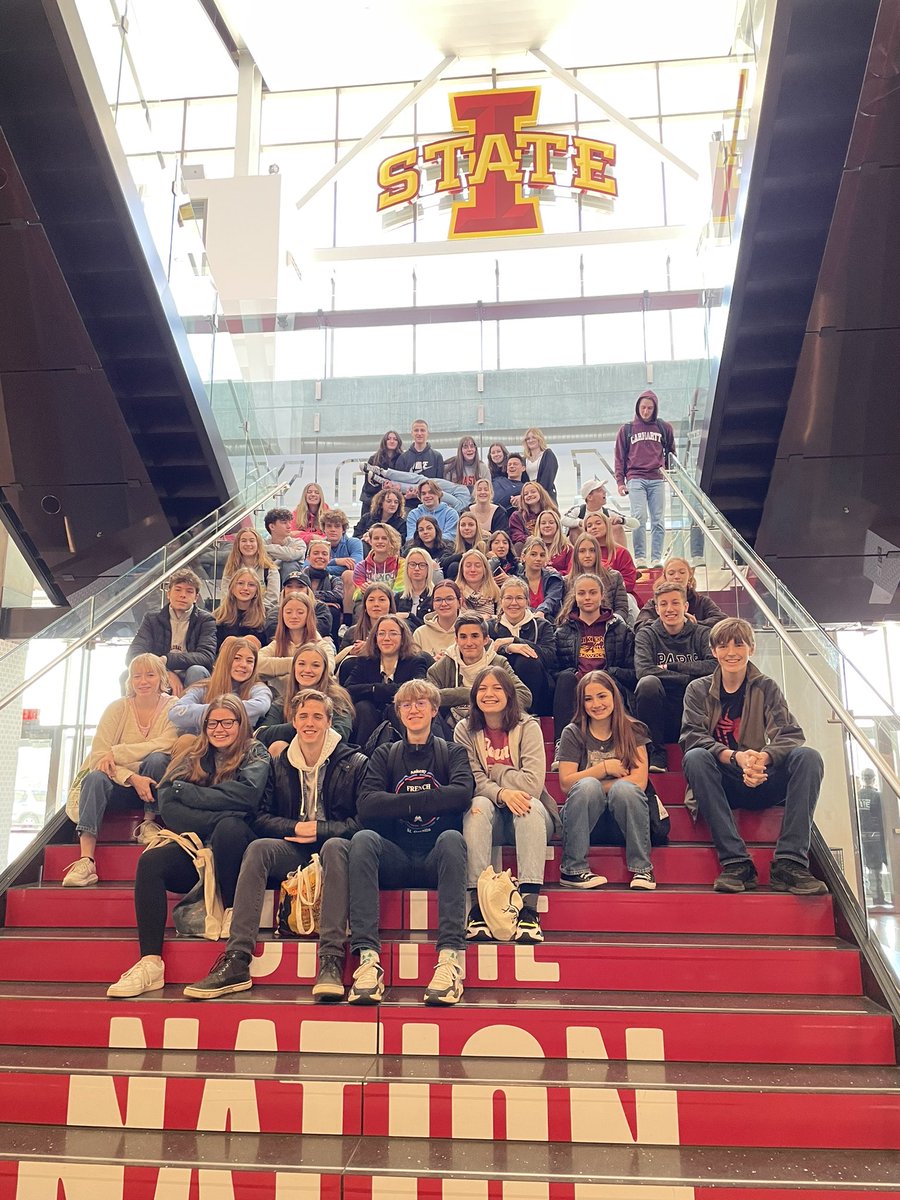 FrExchange's tweet photo. Field trip to Ames: Jack Trice stadium tour, Reiman Gardens, lunch at Hickory Park, and exploring ISU campus https://t.co/qk30yYt6qm