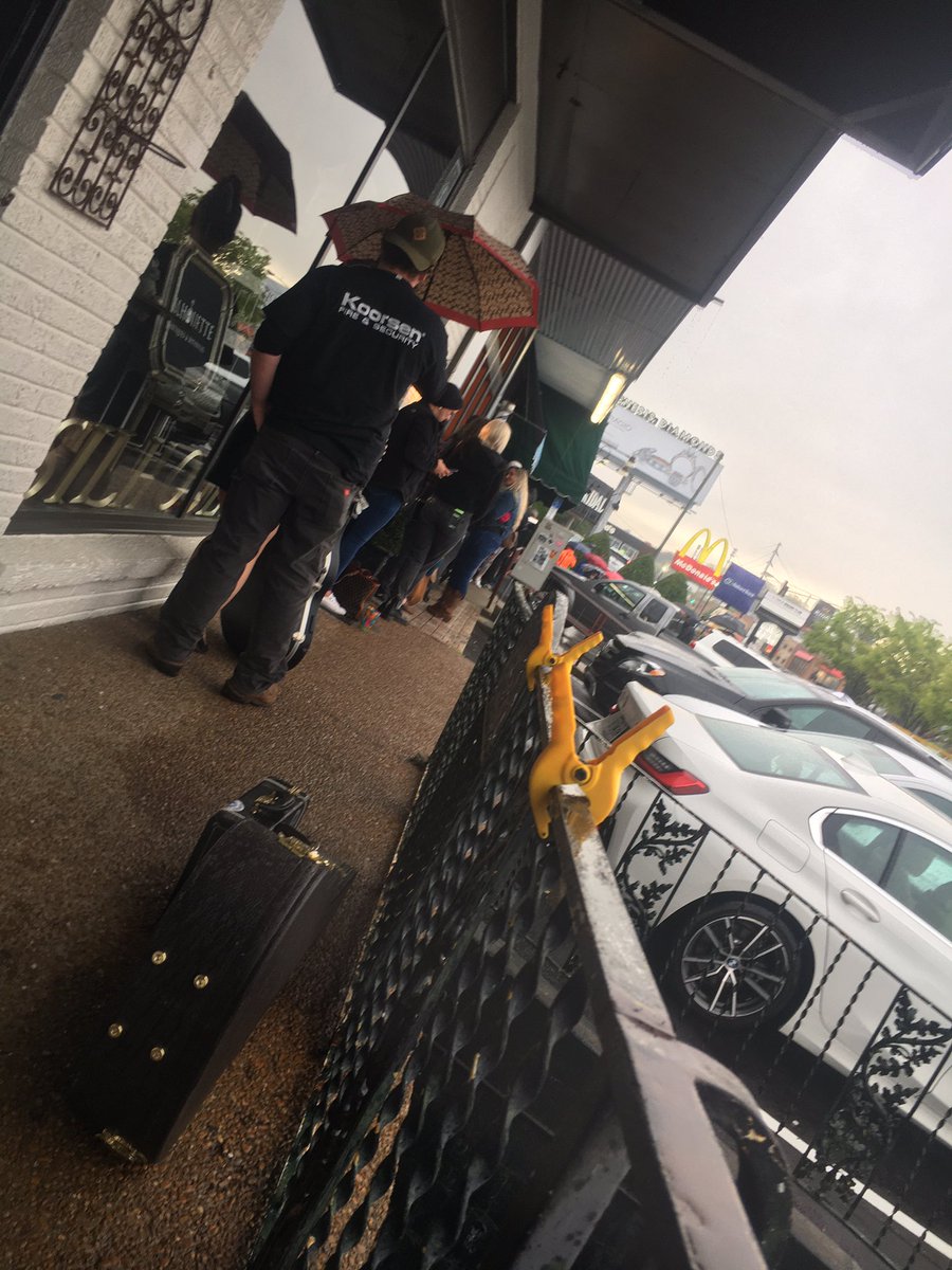 In line for open mic at The Bluebird Cafe!!!
Thanks to <a href="/MissMargoPrice/">Margo Price</a> for being so awesome and inspiring!!!