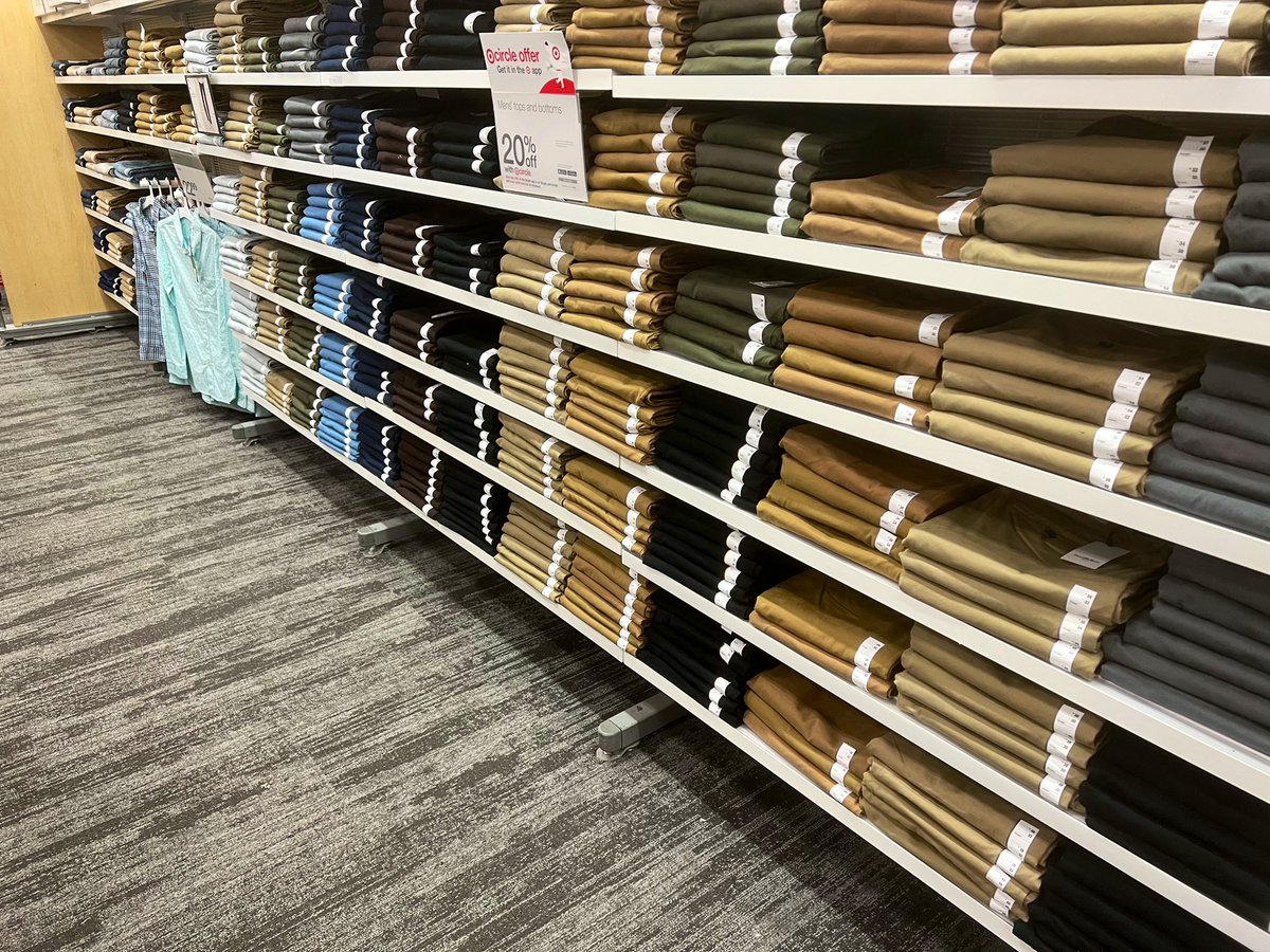 Alexandria J. (@specialty0927) on Twitter photo ETL SS Sammah showing off her routines around #VisualStandards 🎯 Great job delegating tasks and empowering your team to raise the bar high! <a href="/tonypena/">Tony Pena</a> <a href="/nikki_j1981/">Nikki Jaskulka</a> <a href="/AmandaSully01/">Amanda Sullivan</a> ETL SS Sammah showing off her routines around #VisualStandards 🎯 Great job delegating tasks and empowering your team to raise the bar high! <a href="/tonypena/">Tony Pena</a> <a href="/nikki_j1981/">Nikki Jaskulka</a> <a href="/AmandaSully01/">Amanda Sullivan</a>