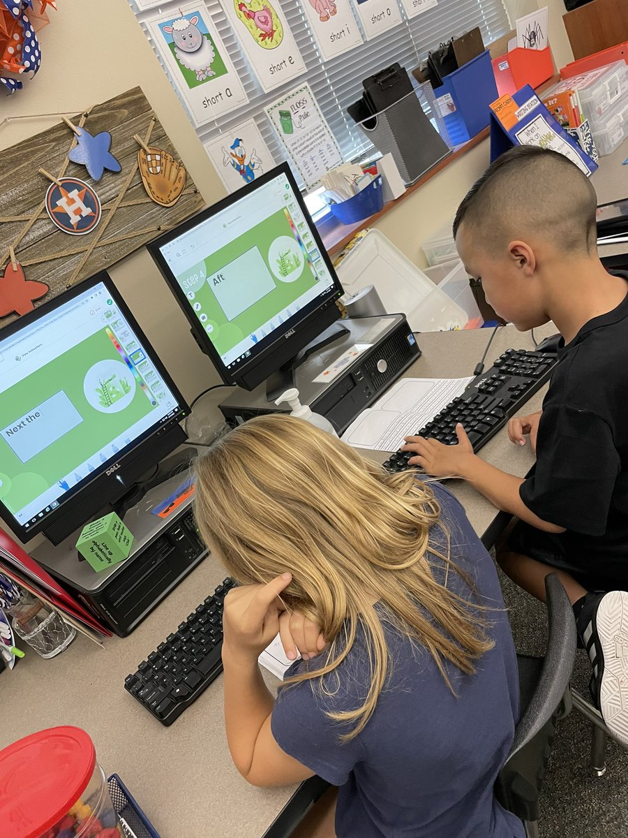 MCorley_ASE's tweet photo. PBL Research Step 4 share your learning. What better way to share than a @Seesaw slideshow where they can use text boxes to type and the record button to read! @KWhite_ASE @HumbleISD_ASE #whatdidyoufindout #firstgradersatwork https://t.co/hoknHaqLWE