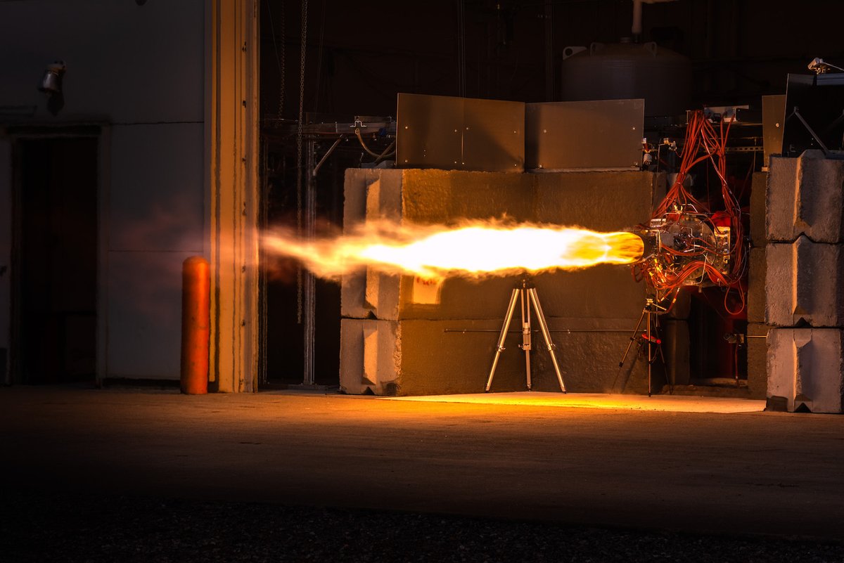 ursamajortech's tweet photo. Let's fire up the engines and get this week going! #MondayMotivation https://t.co/7ch1xkTlgm