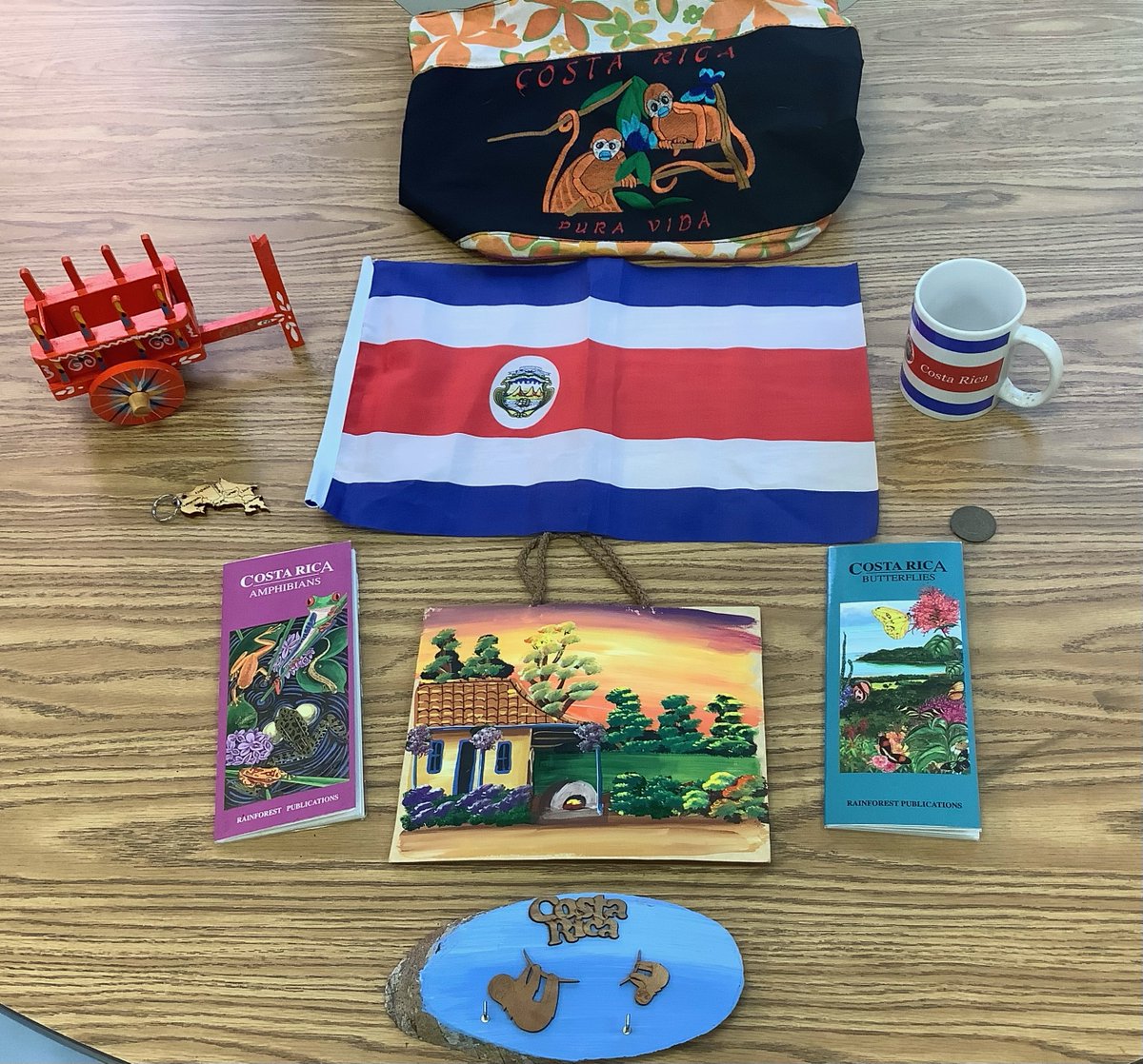 TY to Sra. Vargas for donating artifacts from her home country, Costa Rica, to our culture kit! Ss will be excited to learn more about Costa Rica through these items! Gracias a Sra. Vargas por donar artefactos de su país de origen, Costa Rica, a nuestro kit de cultura.