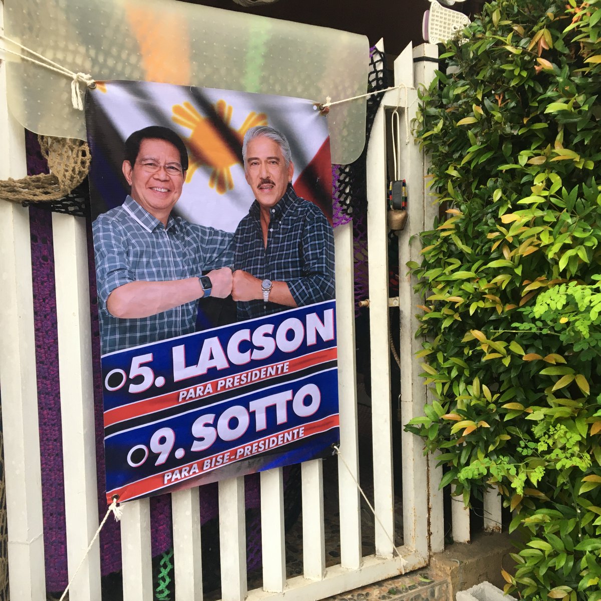 gregor24an's tweet photo. 05/09 election day
05/09 lacson/sotto
they got to win!
Manifesting!
#KayPingSigurado
#HindiSayangAngBotoMo
#5PresidentePingLacson
#5PresidentePingLacson
#PingLacsonHanggangDulo
#PureloveforPing
shoutout to @pamsantiago07 for the tarp. https://t.co/I2PxxURto3