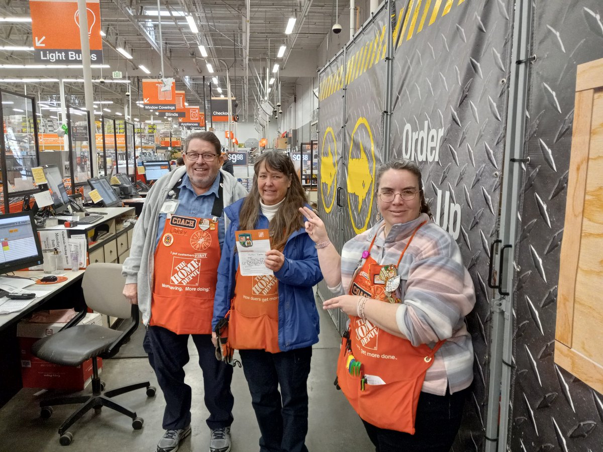 Awesome job Madison going up and beyond service helping out customers with their military discount and applying to thier order and ringing them up and gave a rave review about her services. 👍 <a href="/RLM4040/">Robert</a>