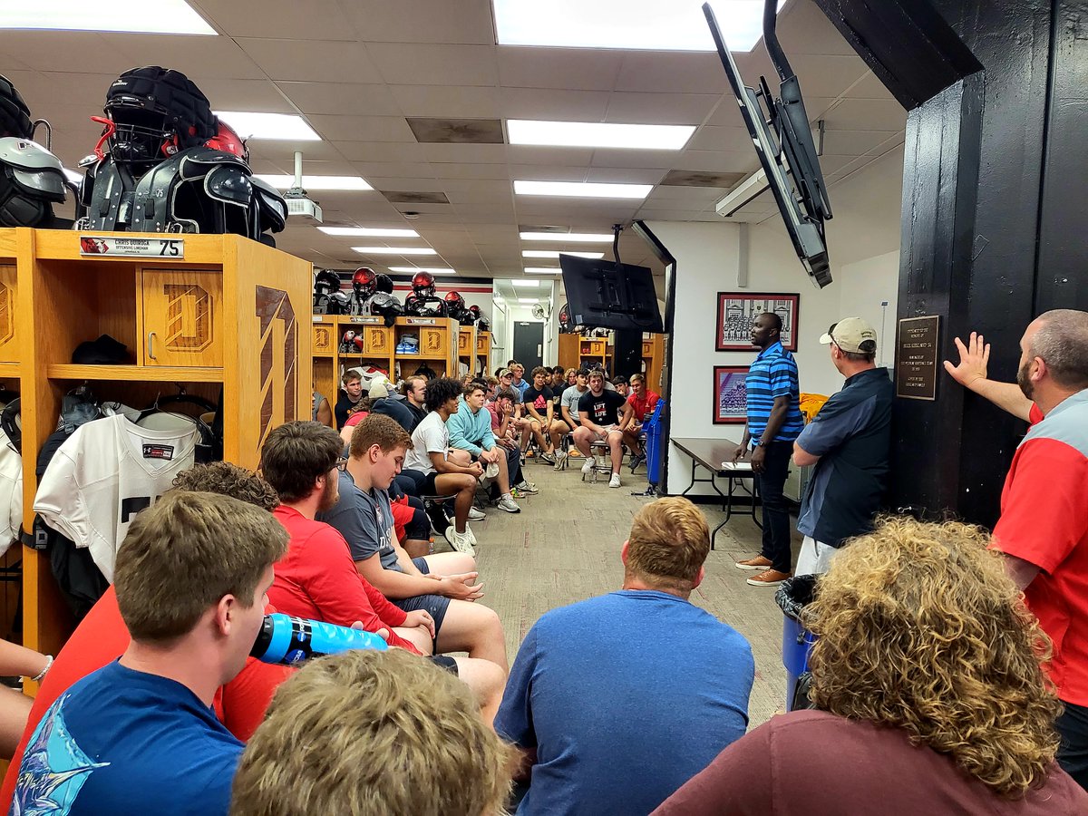 Davidson Football tweet media