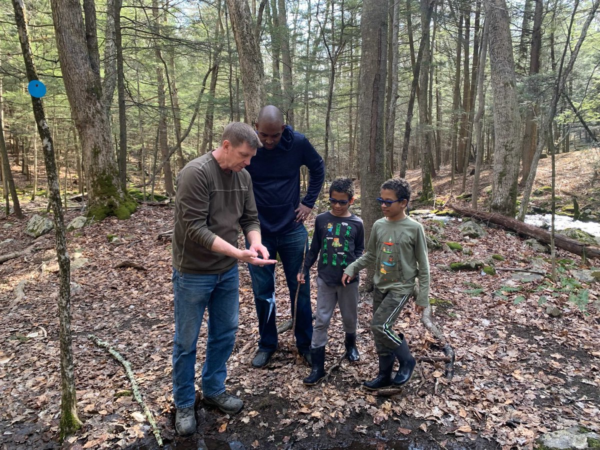 DelgadoforNY's tweet photo. Amazing hike at the Rensselaer Plateau Alliance with my friend, Fred McCagg. Such a beautiful place. Thanks Fred for an incredible time. #SpringBreak #NY19 https://t.co/vRN7j0THP1