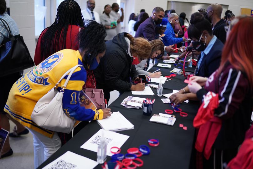 MSCSK12's tweet image. We BELIEVE FOR IT!! 
We believe in the success of our students and the community does too! #BelieveForIt901