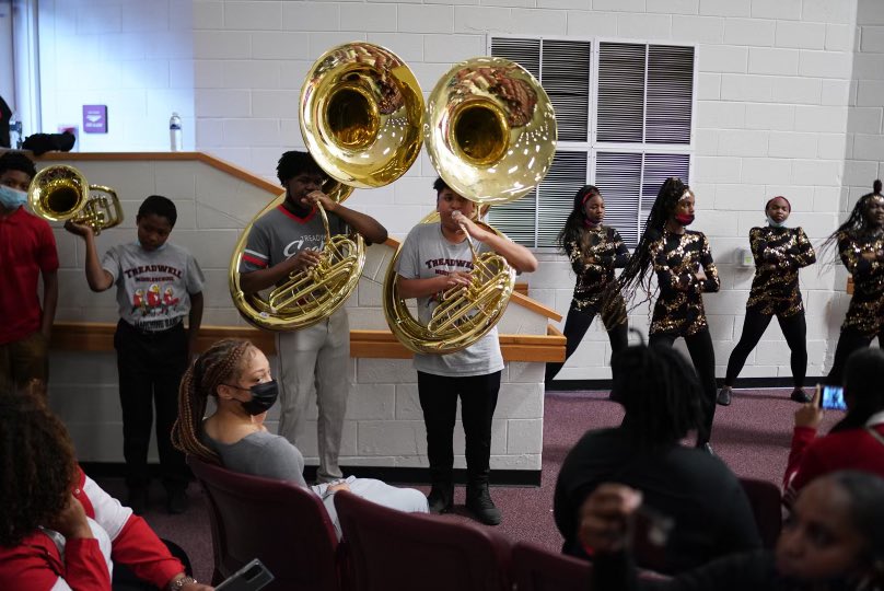 MSCSK12's tweet image. We BELIEVE FOR IT!! 
We believe in the success of our students and the community does too! #BelieveForIt901