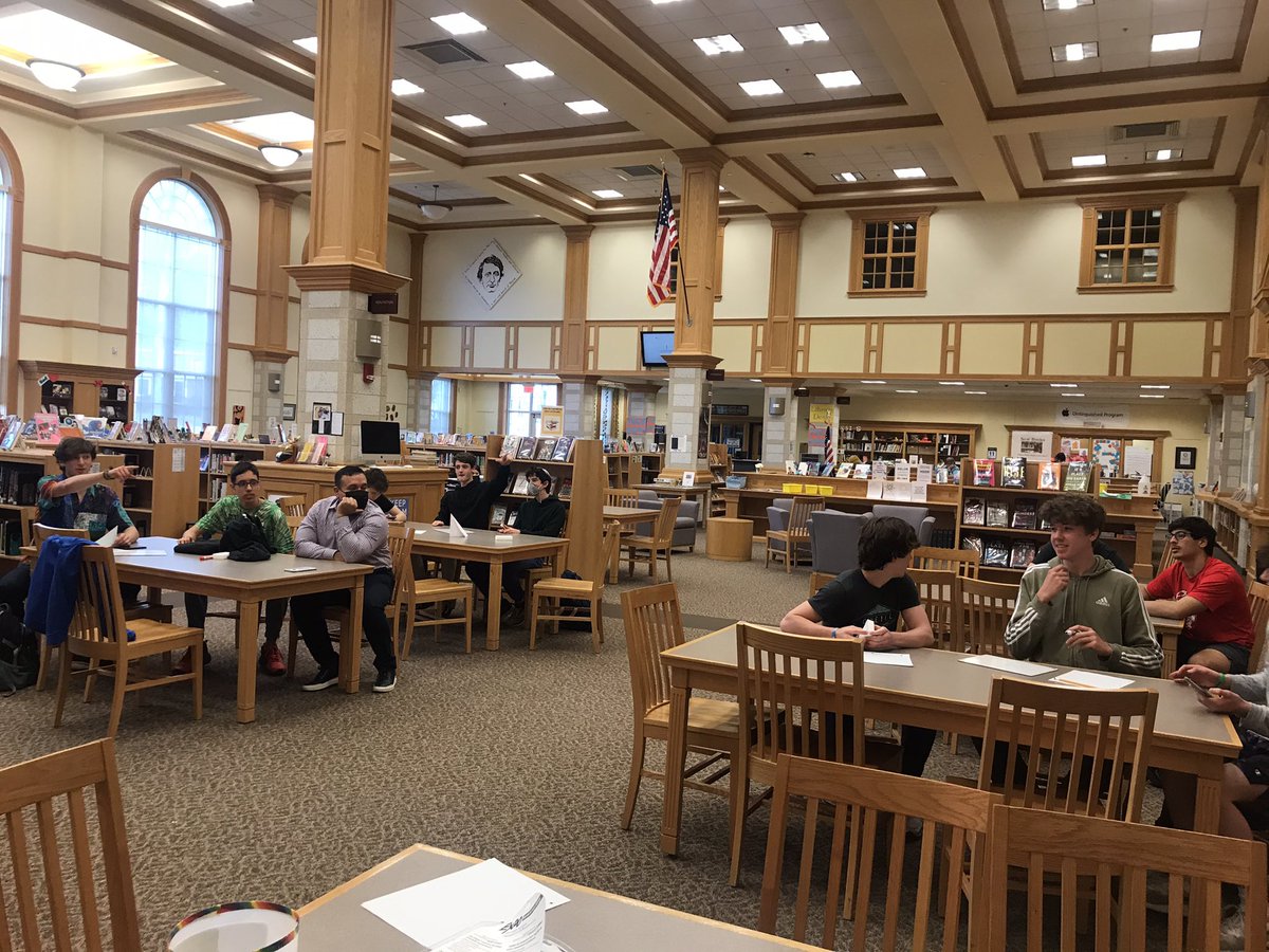 MsJayPillai's tweet photo. Thanks to all the participants for a lively evening at the Math Team’s Trivia Night! https://t.co/ZjjMl76bzK