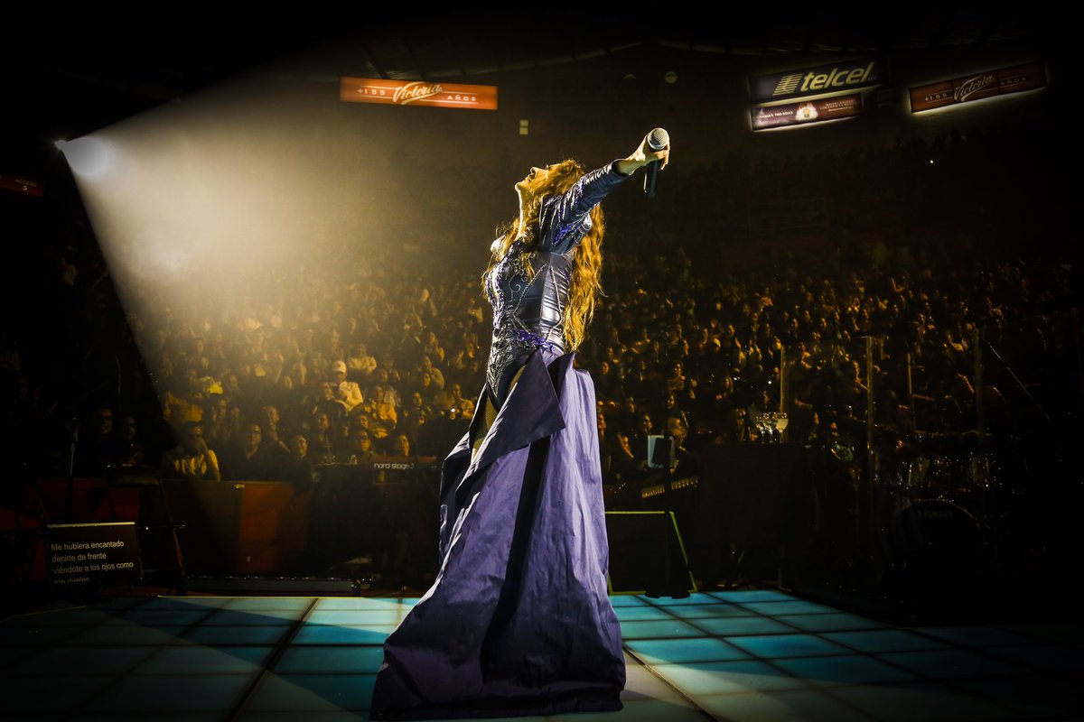 Sigo emocionada por todo lo que vivimos el sábado. 😍 ¡Gracias, gracias, gracias Texcoco! <a href="/fictmxof/">fictmxof</a> #SoldOut 🙏🏻❤️