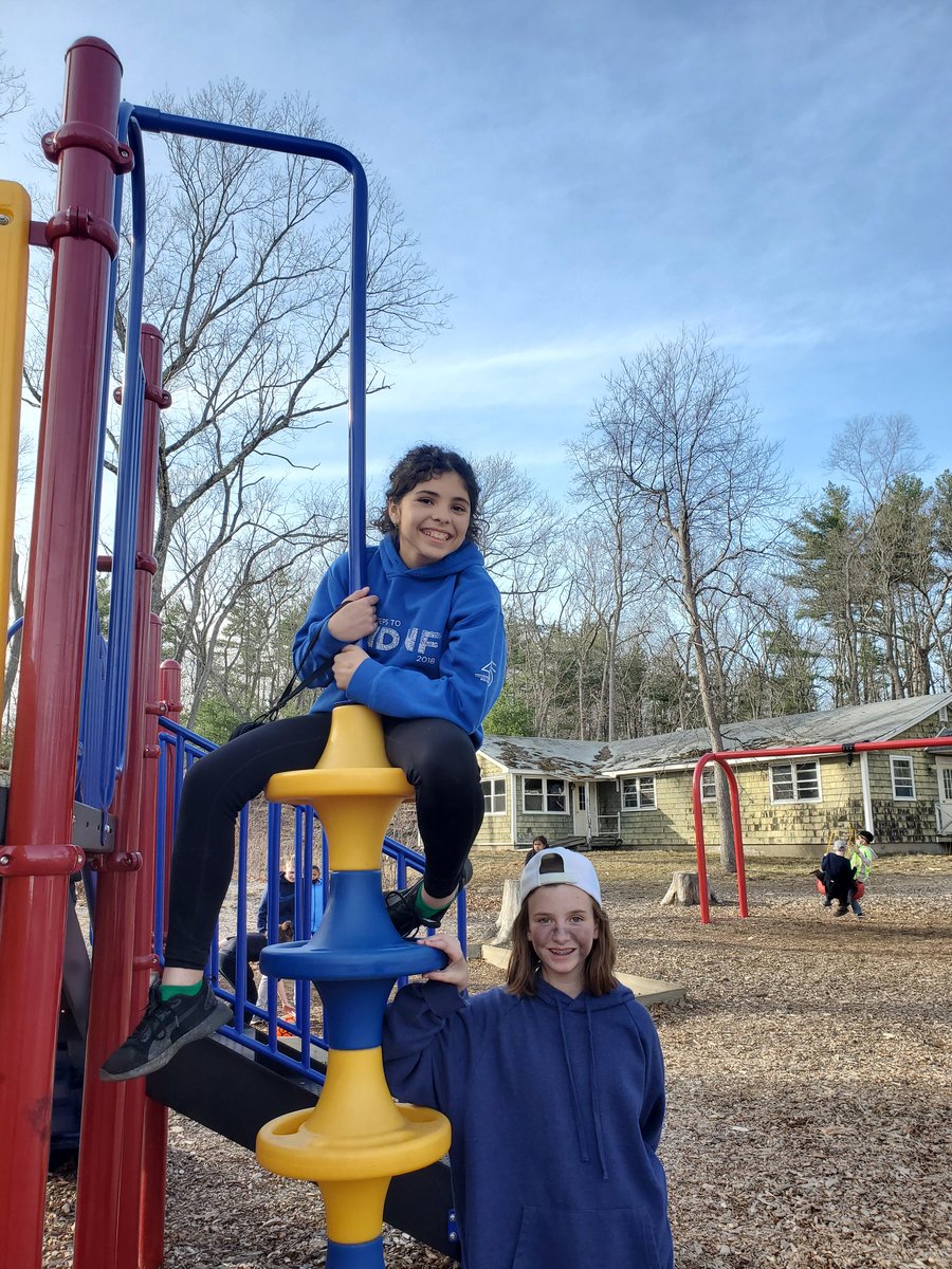 AnnaMMills's tweet photo. Having a blast at Nature's classroom during break time! This playground is awesome! #WBwildcats #HowardRocks https://t.co/cQ7AslzHBd