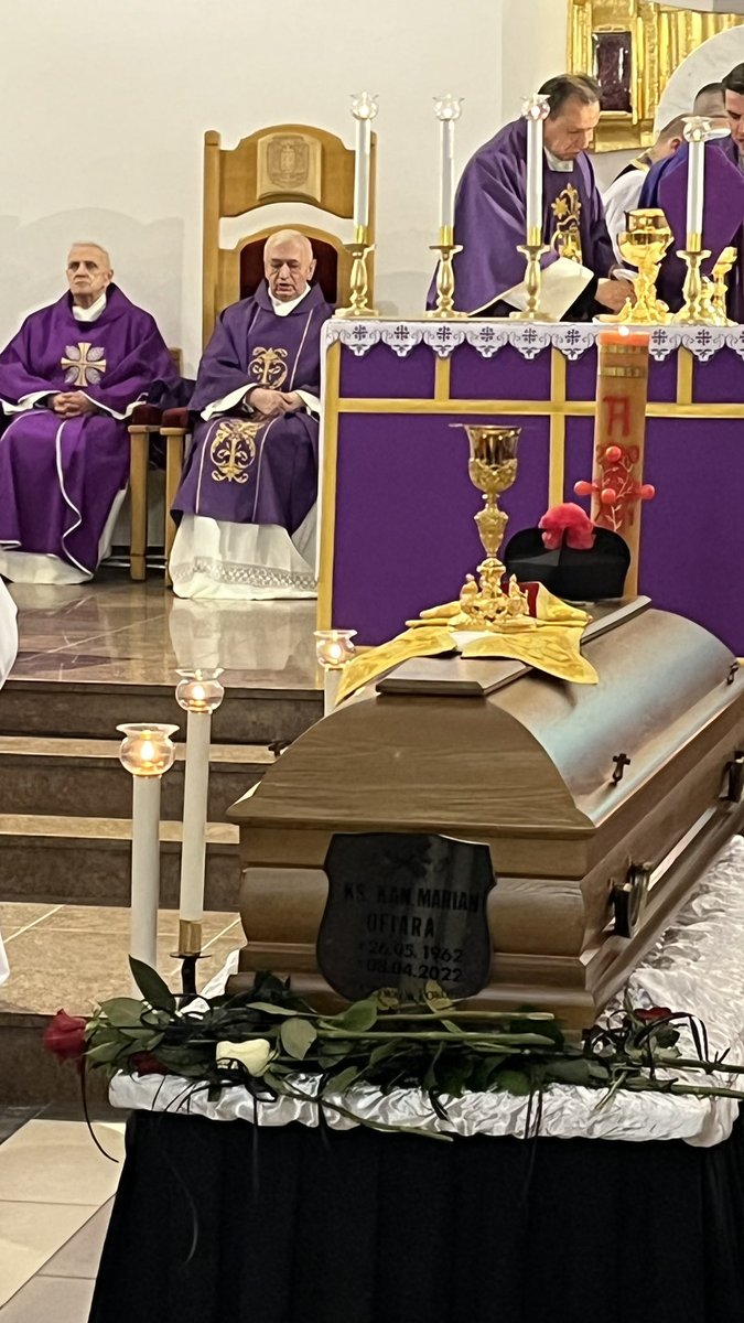 PiotrLibera's tweet photo. Parafia św. Katarzyny w Działdowie żegna swego wieloletniego proboszcza. Drogi Ks. Marianie, jestem ci ogromnie wdzięczny za szerzenie kultu płockich Biskupòw Męczenników. Bóg Zapłać! https://t.co/VUx5xmhJYi