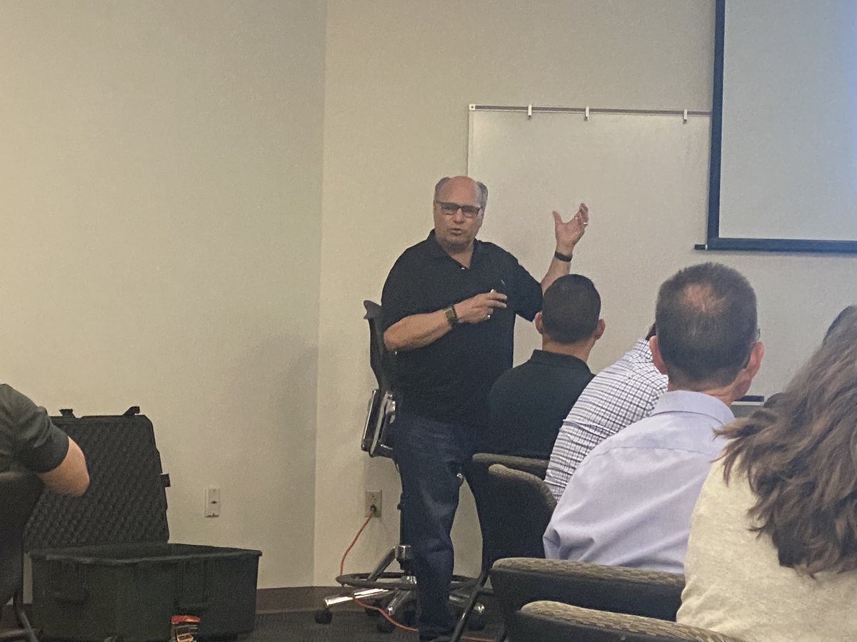 bluecourage's tweet photo. Today kicks off the week long journey of a Purple Resolve Academy to certify new trainers for the Arizona National Guard with Dan, George, and Michael! Thank you to Craig Rauchle and PTSD NOW! for supporting this training! #purpleresolve #PTSDNOW #AZNG #bluecourage https://t.co/nSJiNGterR