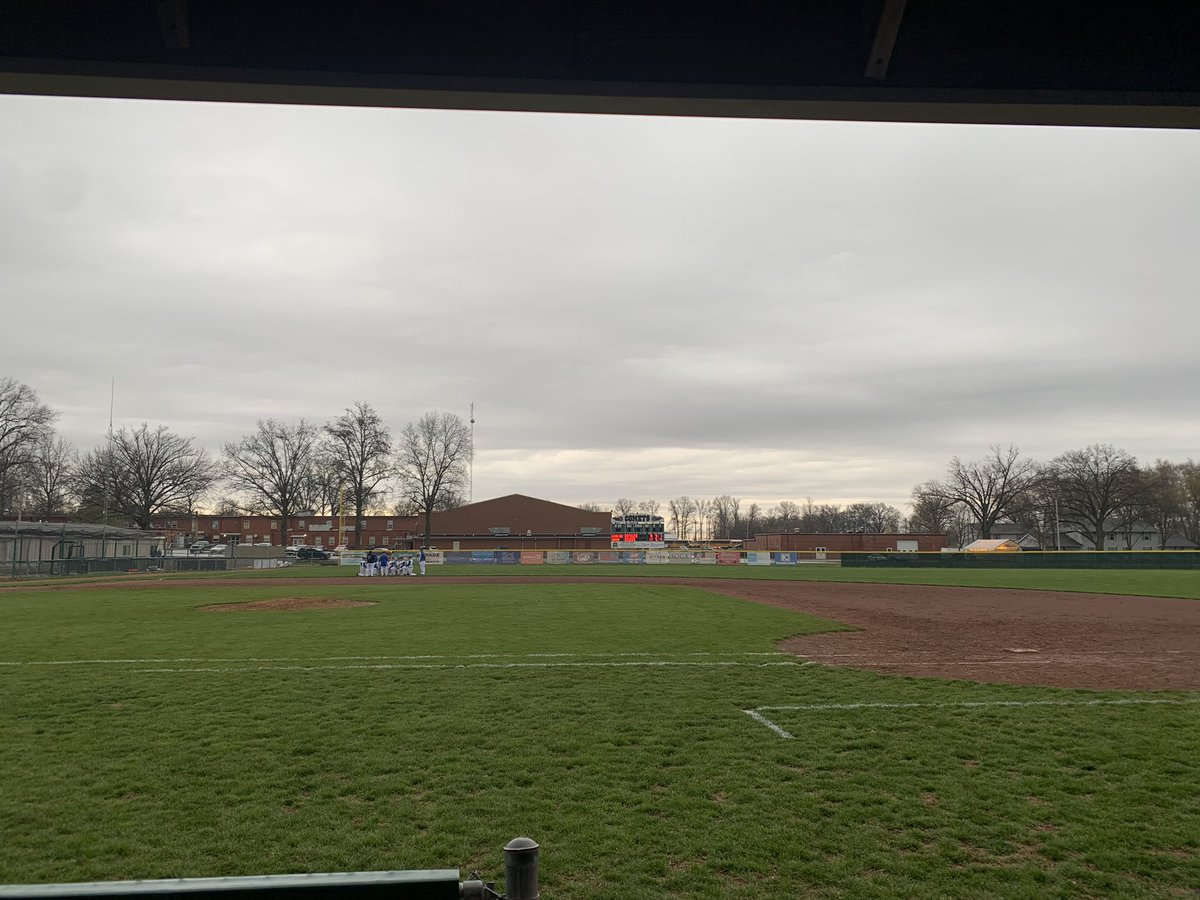 <a href="/GHSComets/">Greenville HS Comets</a> not sure if y’all know we play 7 inning games. Cardinals couldn’t play so let’s make SOFT Greenville and Mater Dei play. Hey and let’s only put diamond dry on the mound when Greenville is pitching. Be safe on way home it it’s really dark at the BRIGHTEST part of day🤦🏽‍♂️