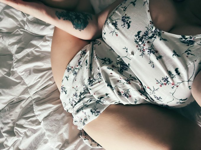 RT for easy access 😏 https://t.co/HQDbPDGKDp<a href="/tag/curvy"class="tags"><span>#curvy</span></a><a href="/tag/girls"class="tags"><span>#girls</span></a><a href="/tag/thick"class="tags"><span>#thick</span></a><a href="/tag/thicc"class="tags"><span>#thicc</span></a>