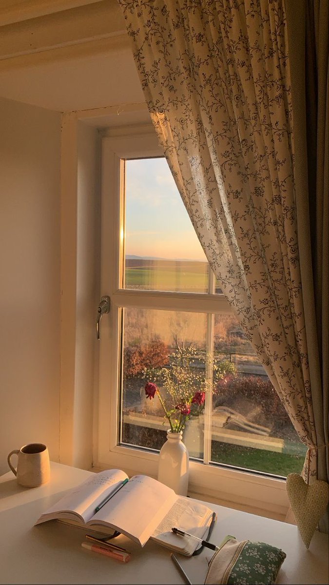 EmonosM's tweet photo. 🌄Өглөөний мэнд🧡
Өдрийг эрч хүчээр дүүрэн өнгөрүүлээрэй. Бүгдэд нь амжилт хүсье🥰

#emonos #goodmorning #MorningSunshine https://t.co/sndb4JIVLF