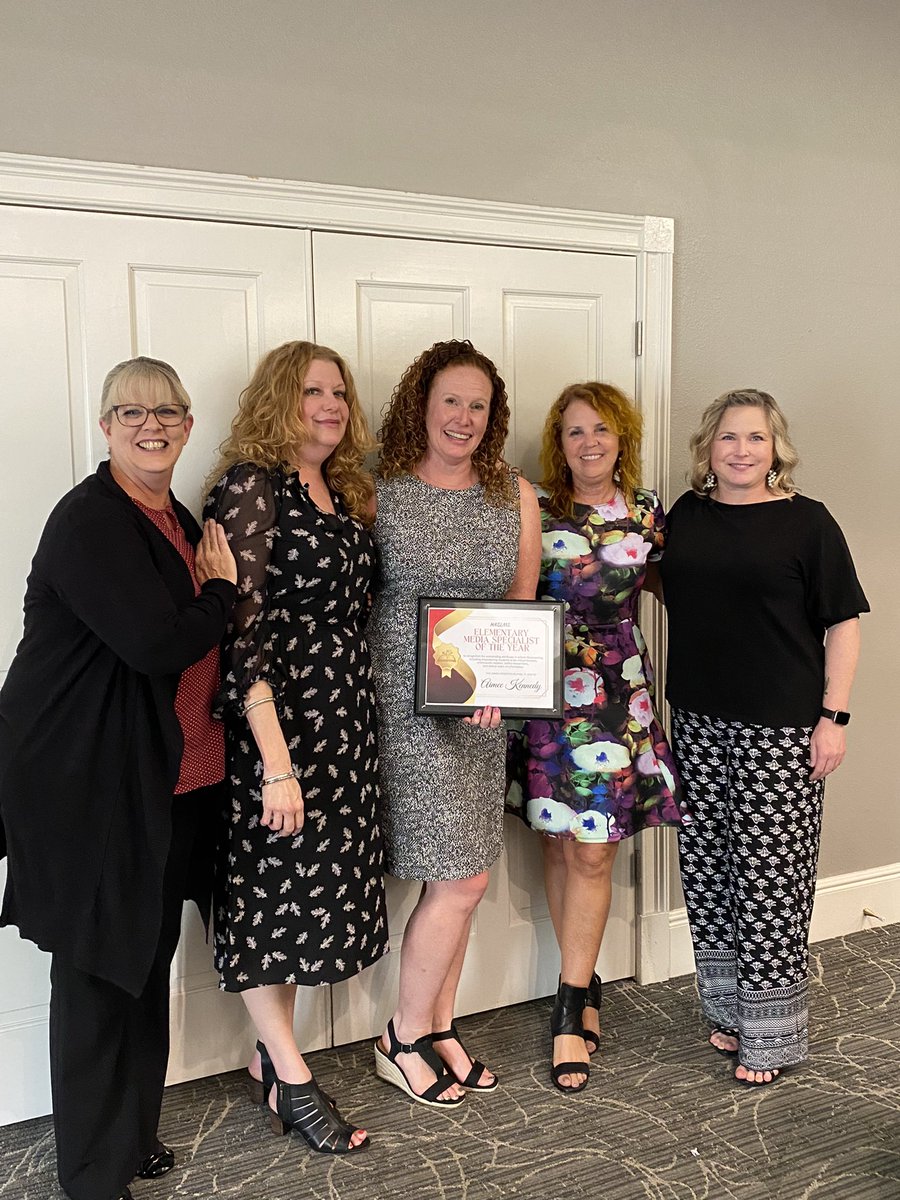 Tonight I was honored to receive the <a href="/HASLMS/">HASLMS</a> Elementary Media Specialist of the Year Award! ❤️ Thank you <a href="/mrsditarando/">Mrs. DiTarando</a> <a href="/BasiaMouse/">Barbara Czajka-West</a> <a href="/cline_allison/">Allison Cline</a> and <a href="/1Sissel/">Sissel</a> for your support!