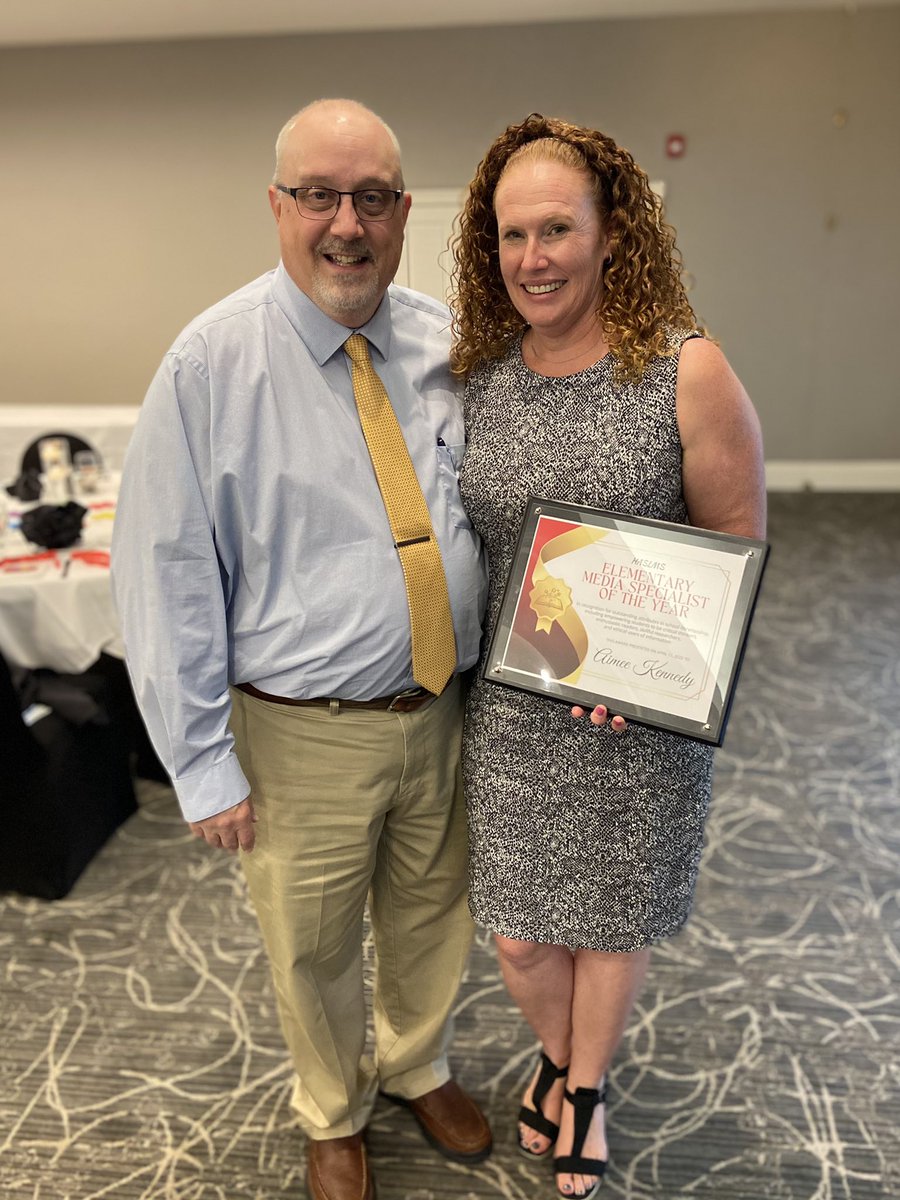 Meet Hillsborough County’s newest Media Specialist of the Year! Love that I get to work with this amazing woman and call her my friend! ❤️