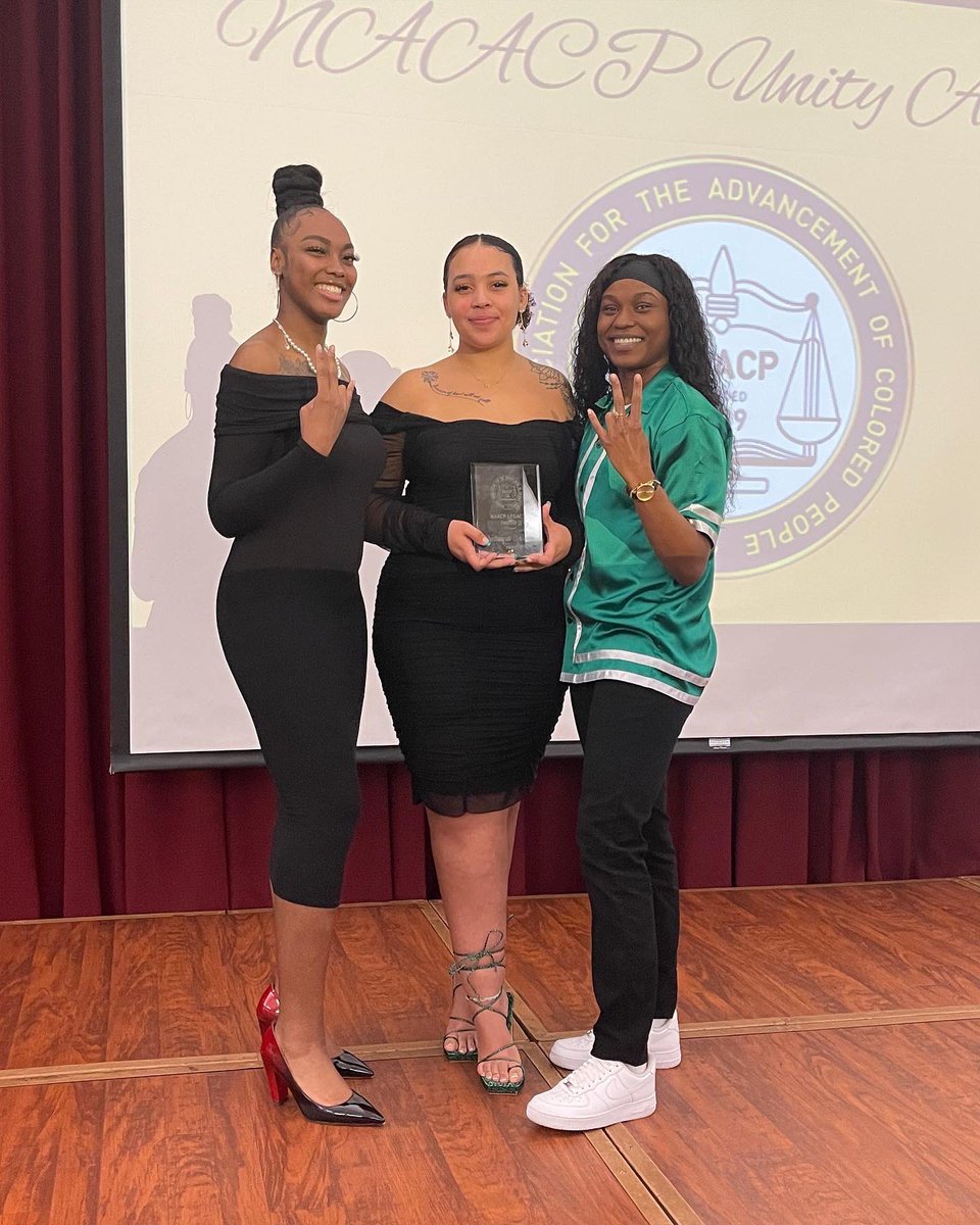 SGRhoMuTheta's tweet photo. We would like to congratulate Soror Coleman (Spr 20’) for winning the Legacy Award during the NAACP’s award show this past weekend💙💛
 
Soror Coleman won the award for the legacy that she created on CMUs campus and nationally within the NAACP through her years at CMU. https://t.co/bR4BErmBCd