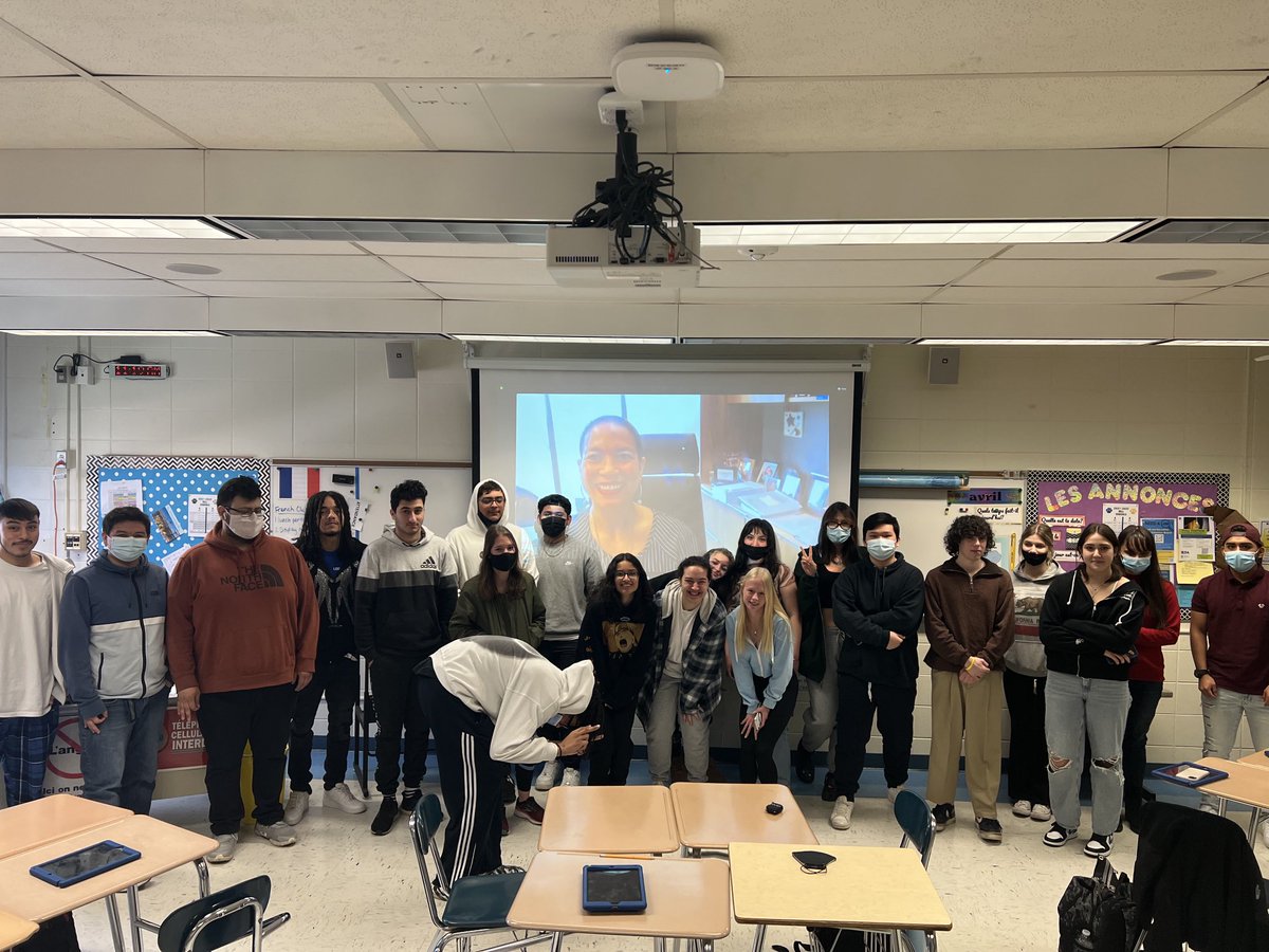 Elyse Hoffman tweet media