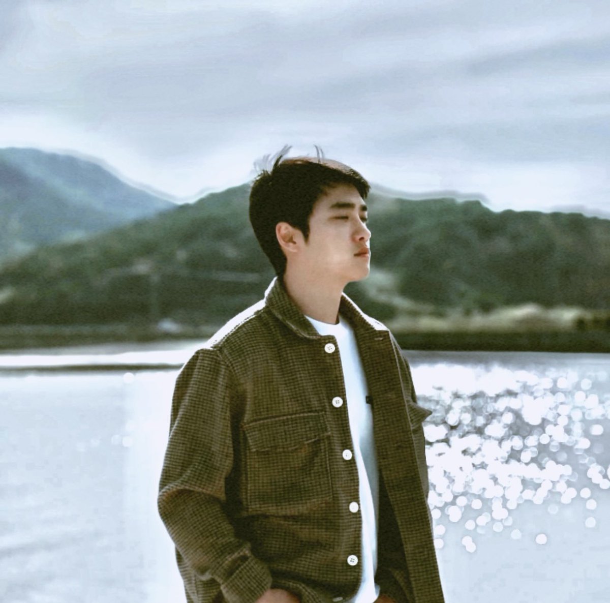 yupar_doexol's tweet photo. He’s so handsome 😭

#Kyungsoo #도경수 #디오 
#DohKyungsoo_OffTheGrid https://t.co/UdDLxjvyjP