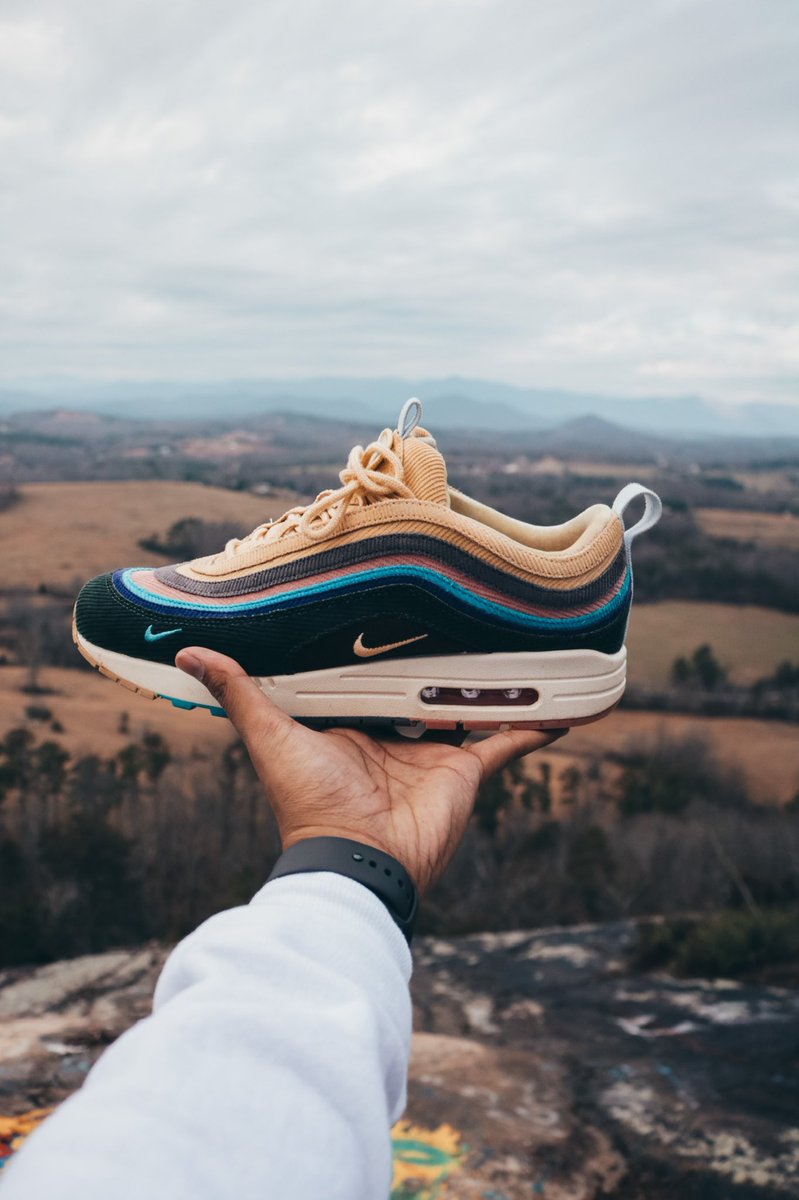 Mikkel9_'s tweet photo. @tradeblock_us Most photogenic shoe! https://t.co/TNOKWlyCVt