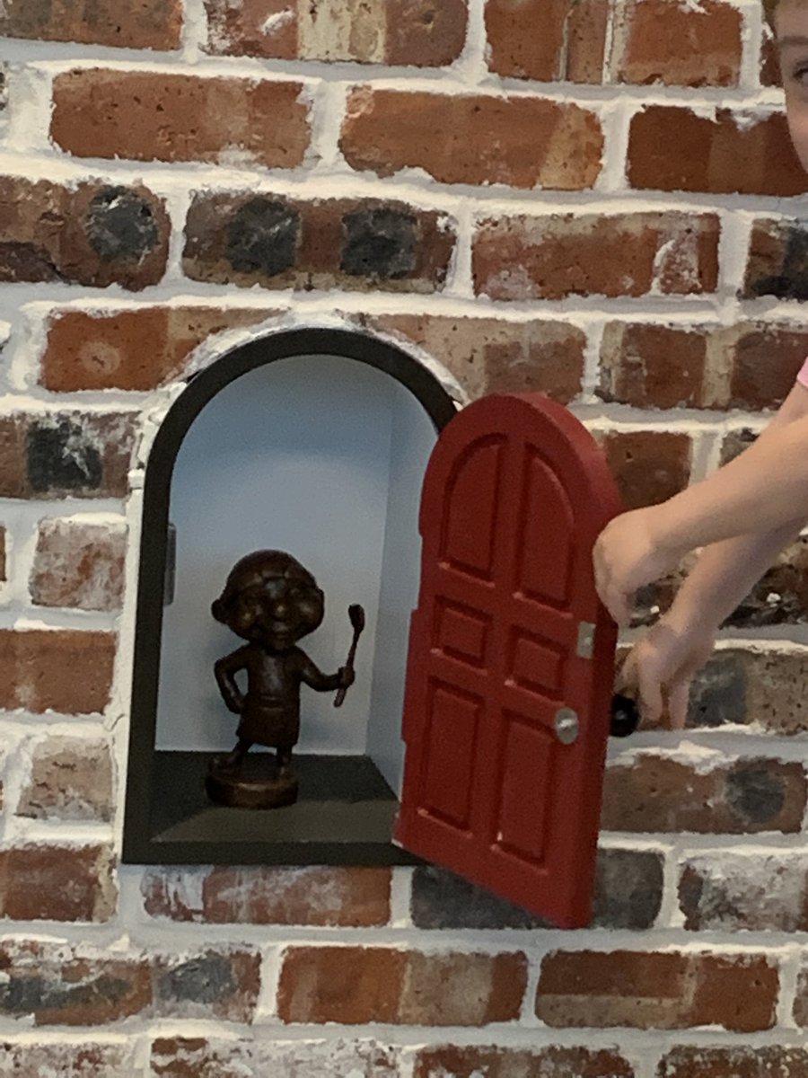 MsMEErtel's tweet image. When one of your @MountainViewHi2 students is obsessed with her job @ Chick-fil-A, and you are from the place where it was founded, you have to visit and snag a lot of pictures to show her #familyloverespect #WeDoAtMountainView