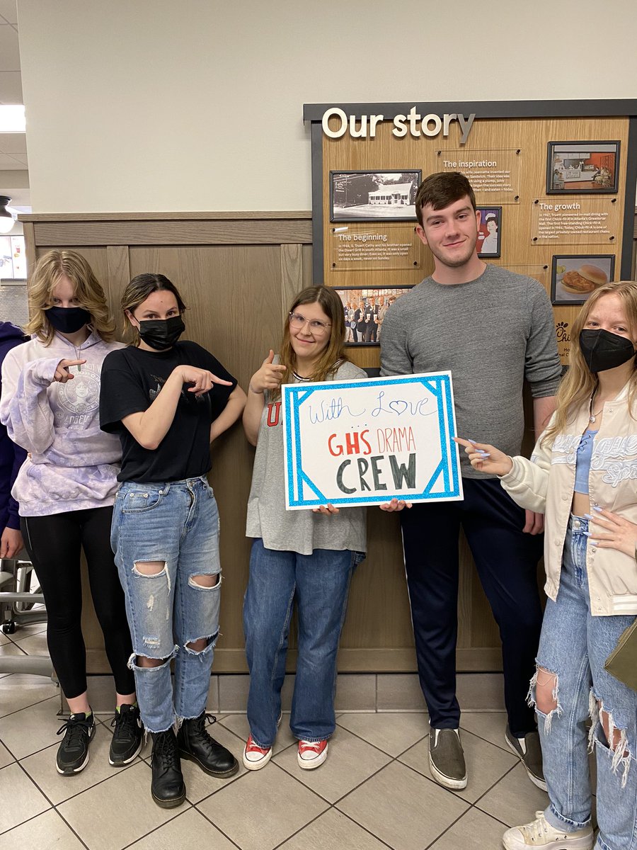 Mr. Burch tweet media