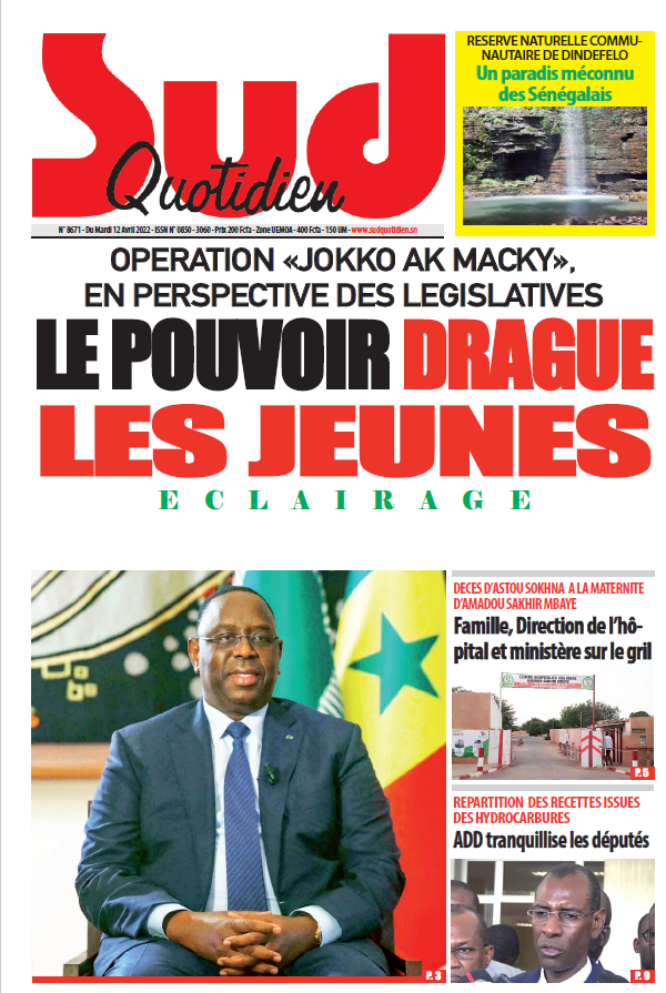 MadembAS's tweet photo. La "Une" de @SudQuotidien a un lexique bien « old » avec "Le pouvoir DRAGUE les jeunes" et une photo du Président, Aussi affaire décès de Astou Sokhna à l'hôpital de #Louga . Découverte de #Dindefelo et répartition des recettes des hydrocarbures #Kebetu #Senegal @SUDFMsenradio https://t.co/QpKxBgvoSc