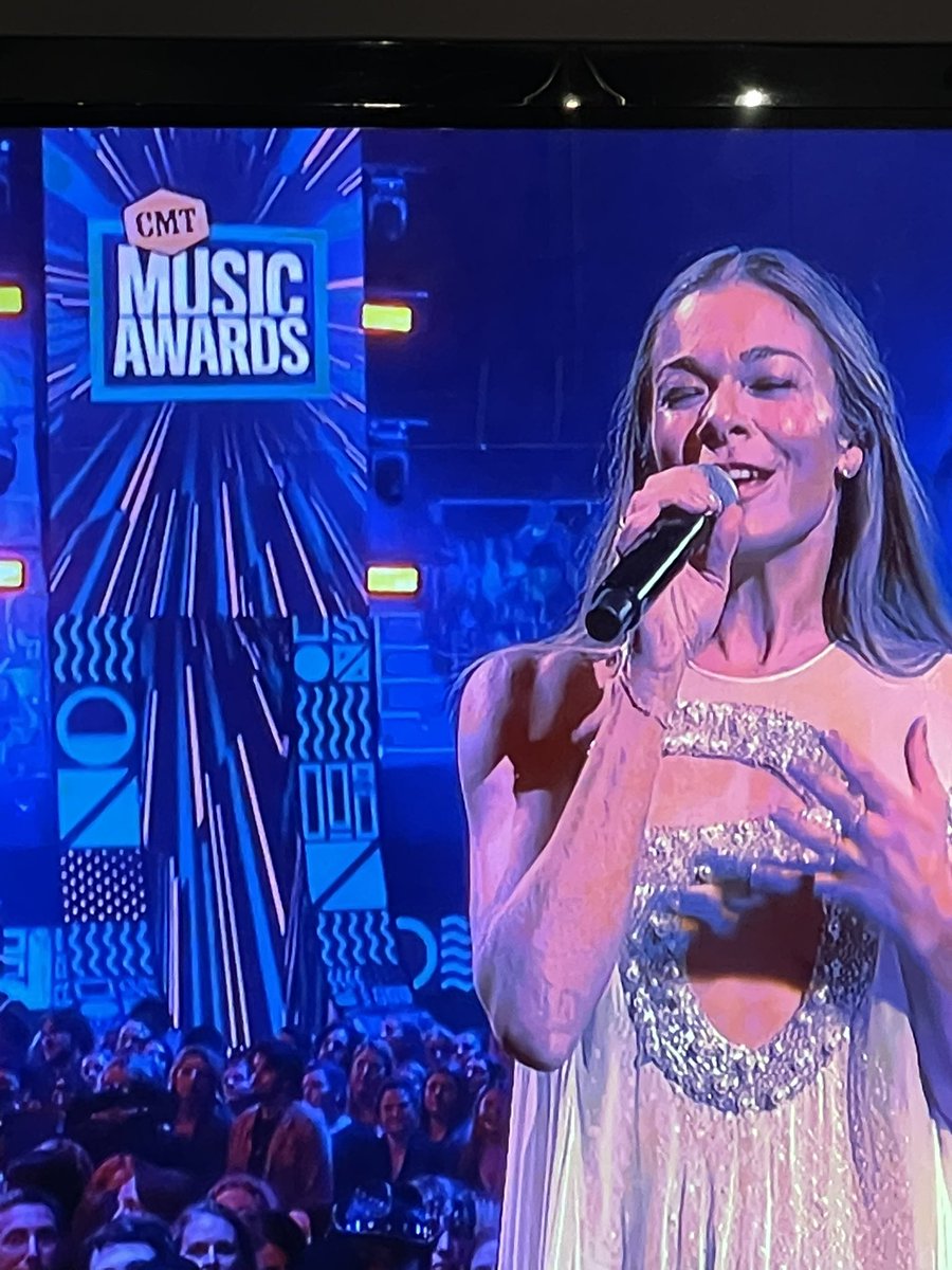 I look forward to watching <a href="/leannrimes/">leann rimes cibrian</a> episode of <a href="/CMT/">CMT</a> Crossroads. You can’t grow up listening to country music and not appreciate her music. #CMTAwards