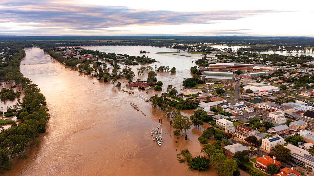 Are you a psychologist working in a disaster affected community? ACATLGN director and clinical psychologist Michelle Roberts discusses the challenges of cascading disasters and the importance of looking after yourself when working in the disaster context. bit.ly/3E1jAEG