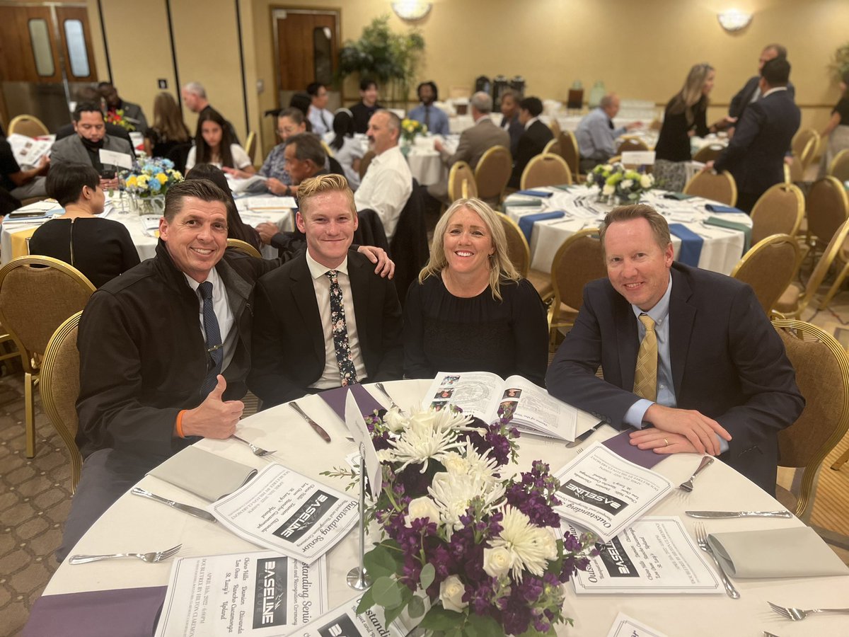 RanchoHSCougars's tweet photo. Exciting night as we honor our scholar athletes at the 2022 Baseline League Banquet and Recognition Ceremony https://t.co/OvzMh6RjCh