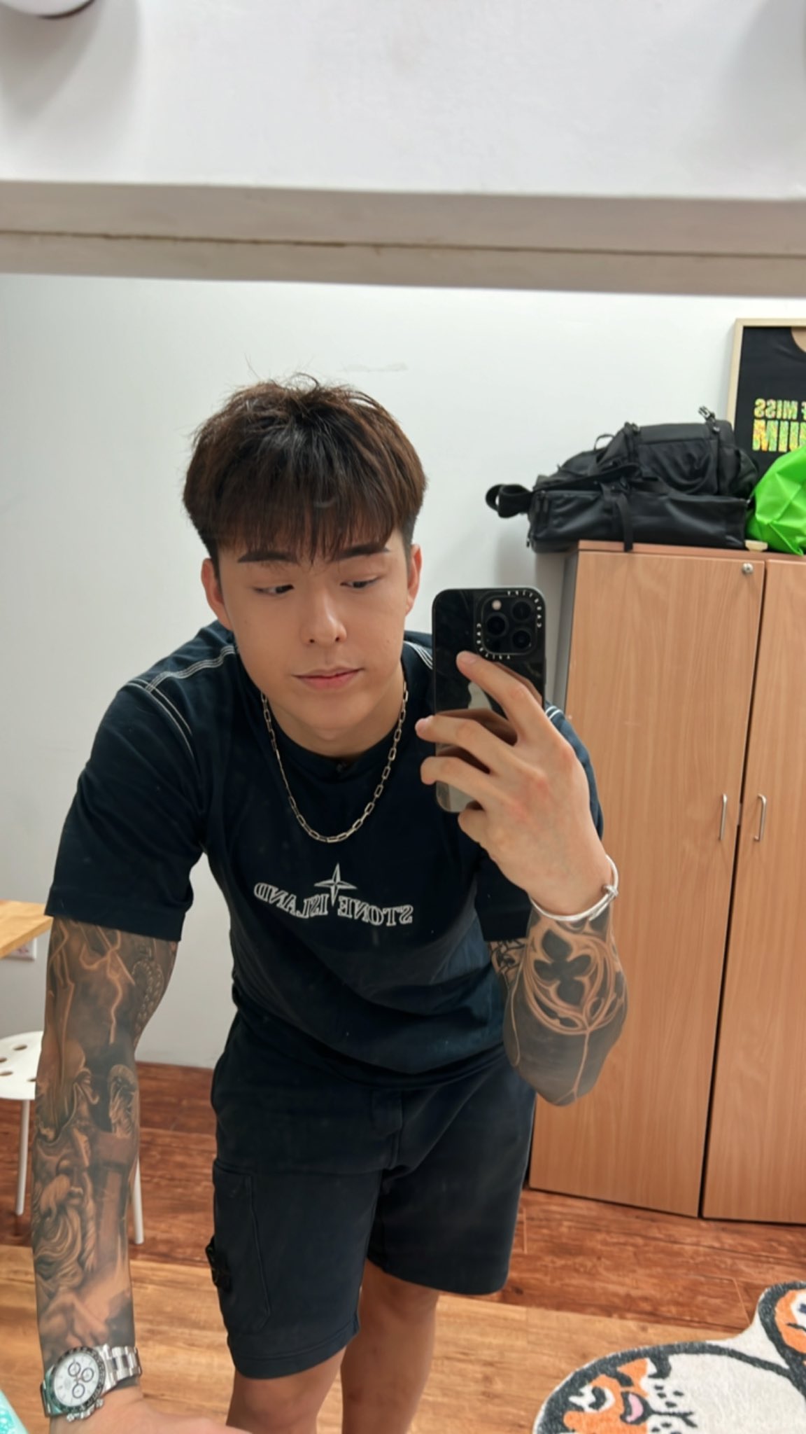 titus low on Twitter: &ldquo;shoot day 🎥 https://t.co/XSiGjQa5gW&rdquo; / Twitter