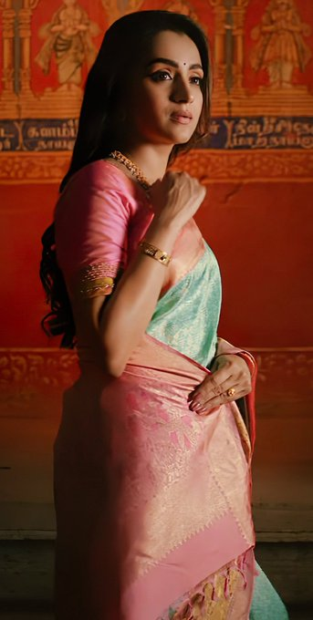 FQH1POVakAAkj79?format=png&name=small