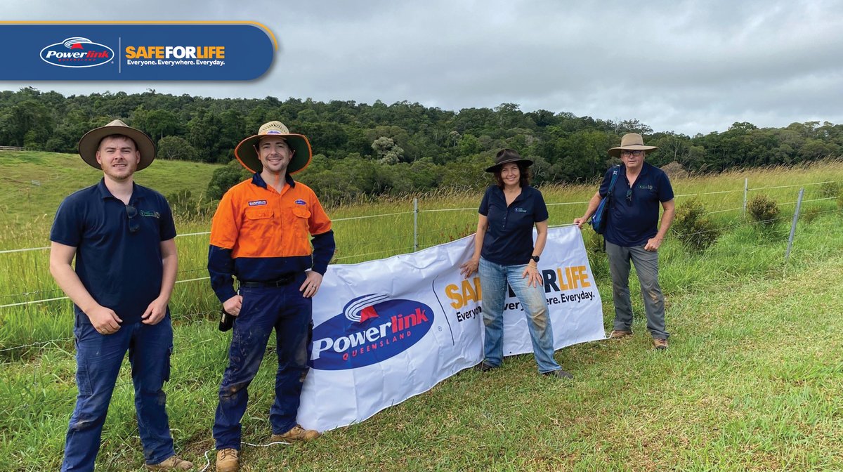 powerlinkqld's tweet photo. We joined dozens of #WetTropics volunteers at a #community planting last weekend. It was great to join the community to plant 1,500 more trees in this very special area. @WetTropicsMA https://t.co/gPeZvTnWFf