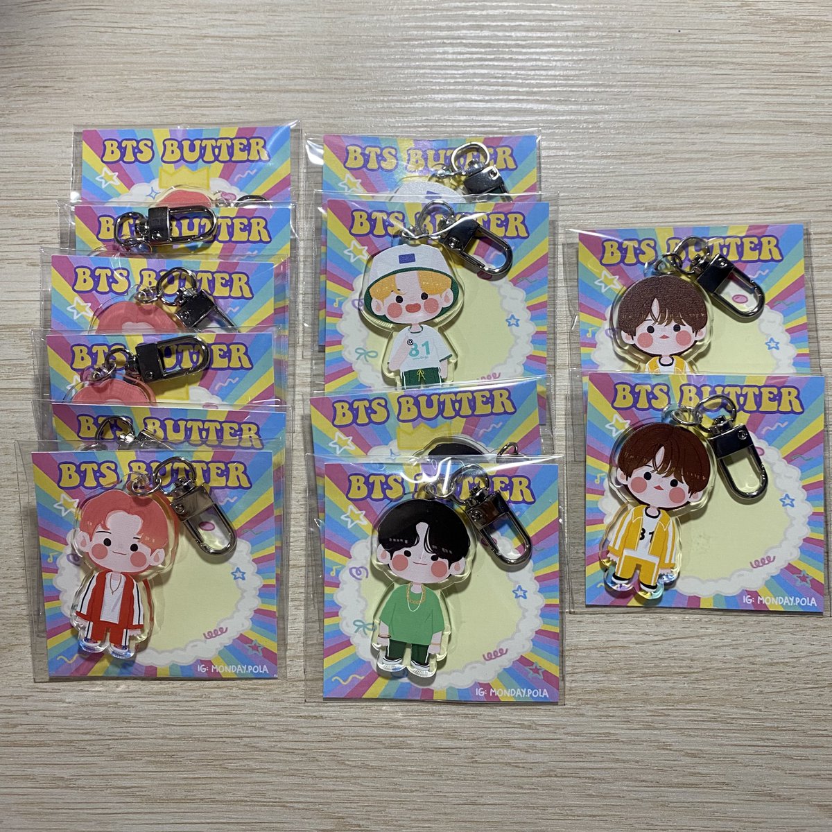 yourkoyy's tweet photo. ꒰ พร้อมส่ง ꒱ Acrylic Keyring BUTTER🥞

🧤 rm 6
🧤 jin 2
🧤 suga 2
🧤 jhope 2

💌 ราคา 79 บาท (ปกติ 120)
🚚 ส่งฟรีเอกชน

#stockyourkoyy #ตลาดนัดบังทัน #พวงกุญแจอะคริลิค #พวงกุญแจ #ตลาดนัดbts https://t.co/89wx3FntbP