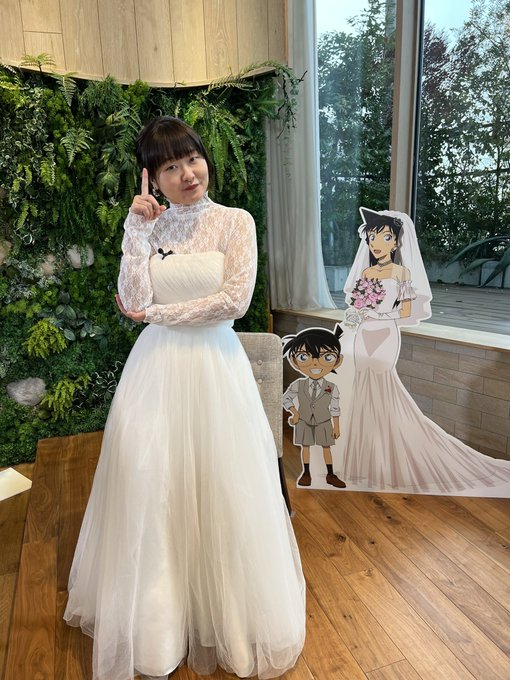 吉住 ウエディングドレス姿お披露目 ファン称賛 かわいい 3 似合ってます Encount 2