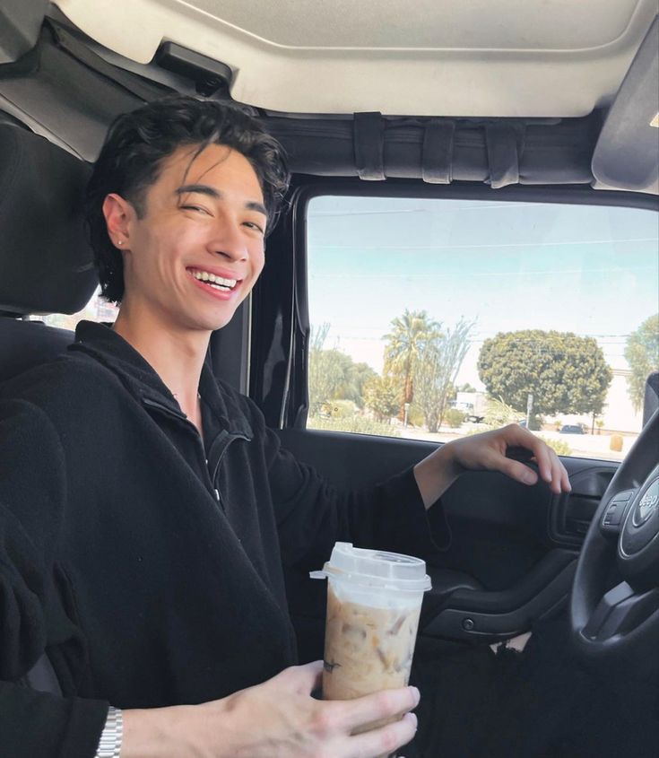 ilvryngyn's tweet photo. happy 19th birthday to my boy, sebastian moy! wishing you all the best love, thank you for always making us smile and laugh. we love you always ! happiest birthday to you, our sebby <3
#OurIconicSebubba https://t.co/ct0chsz30q