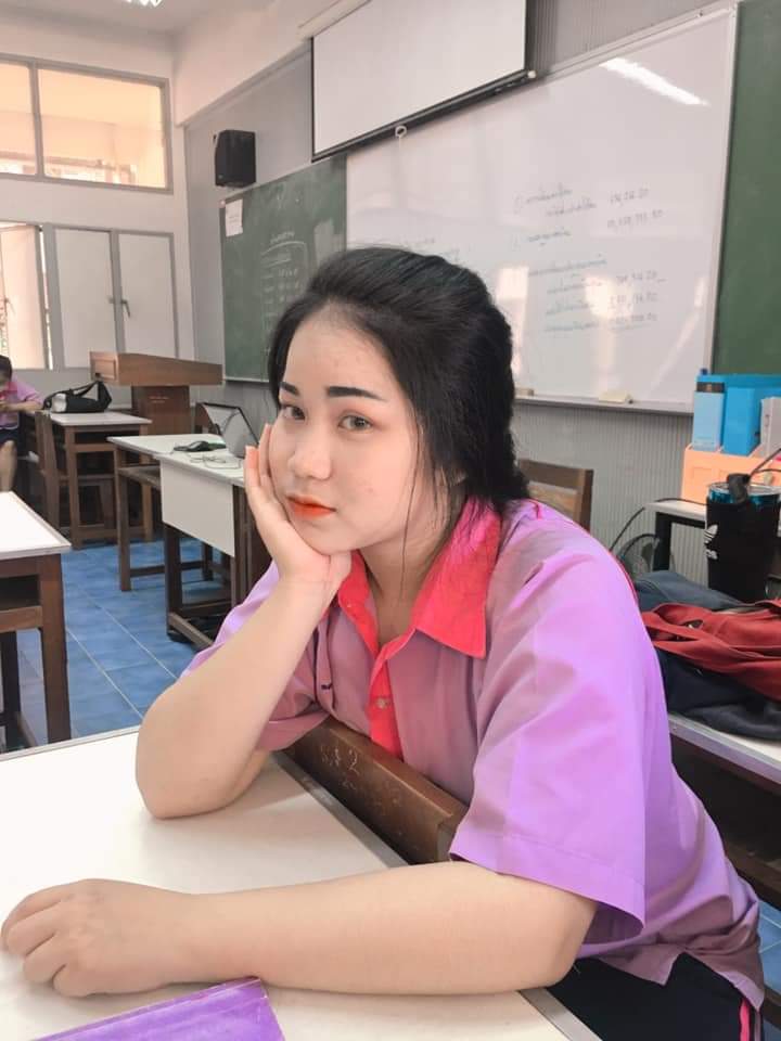 PRatchaneee_1's tweet photo. ไร้รัก.🥀 https://t.co/6oPULLGcXD