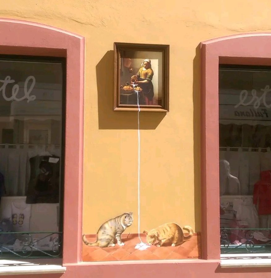 HomesAtMetacoda's tweet photo. Don't cry over spilt milk!
#painting #mural #splitmilk #cats #imagination #creativity
RT @StreetArtDream
... art for utility 😅😺🐈
Art by Carlos Mascarò #streetart #art #smile #humor #milk #cat #funniesttweets #graffiti #urbanart https://t.co/uouayXquL1
