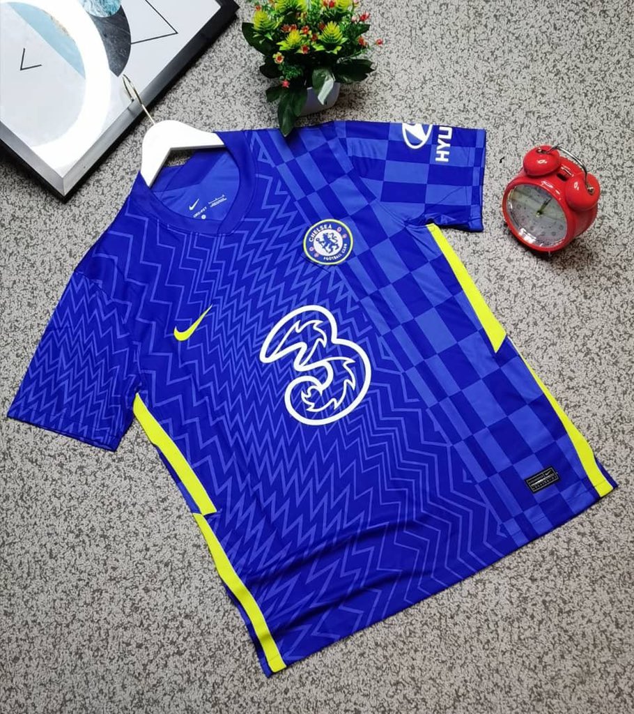 ChelseafanIndo's tweet photo. Jika @ChelseaFC lolos ke semi final, gue bakalan bagi 3 jersey @ChelseaFC (1 home, 1 away, dan 1 3rd) buat 3 orang pemenang. https://t.co/2pHKYRuMJm
