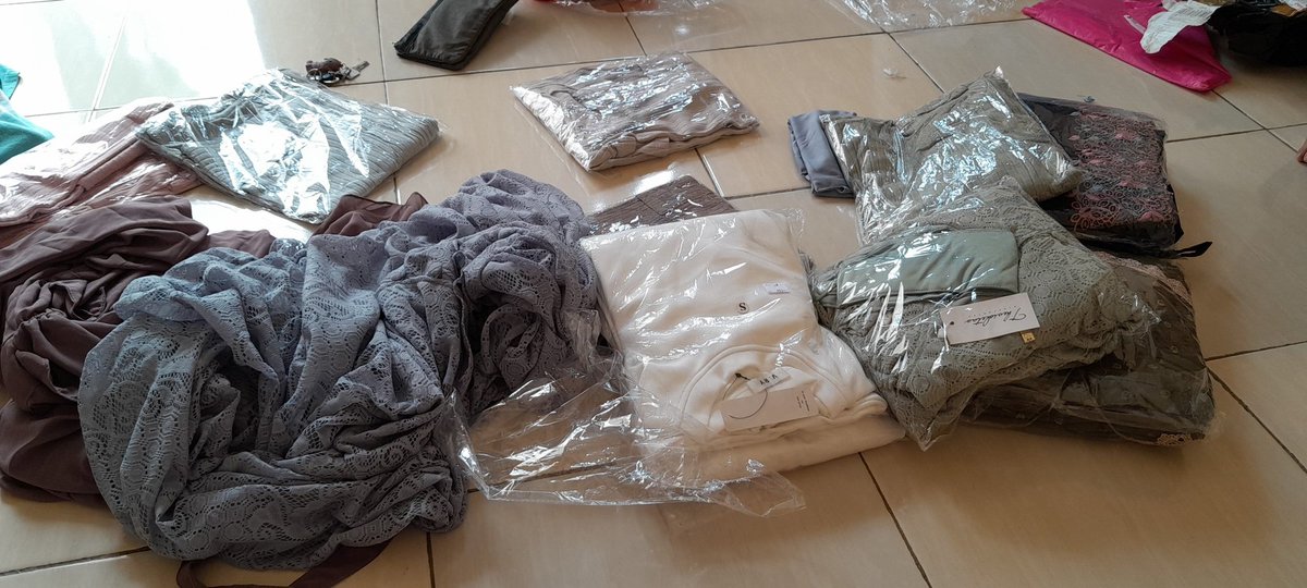 twit jualan <a href="/_fisky/">fisarin</a>