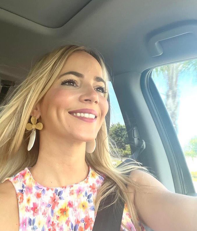 Keishlaaaaa_'s tweet photo. Yo de camino al jangueo diciendo que va a ser “light” cuando claramente es un embuste https://t.co/brFx8u0l1W