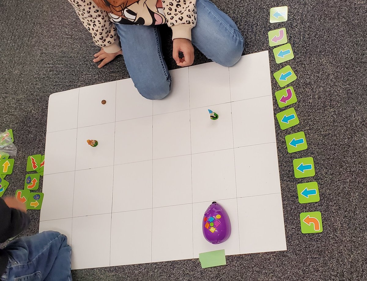 Kdmcarthur11's tweet image. Final challenge for kindergarten students today in our coding adventure - trying to get the #CodeAndGo mouse to the goal while avoiding two creatures trying to catch them.
#sd36tl #sd36learn