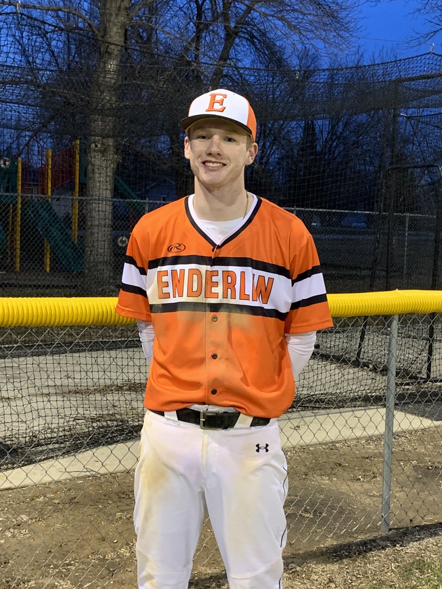 Carson Bartholomay collects 5 hits, 3 runs scored and an RBI.