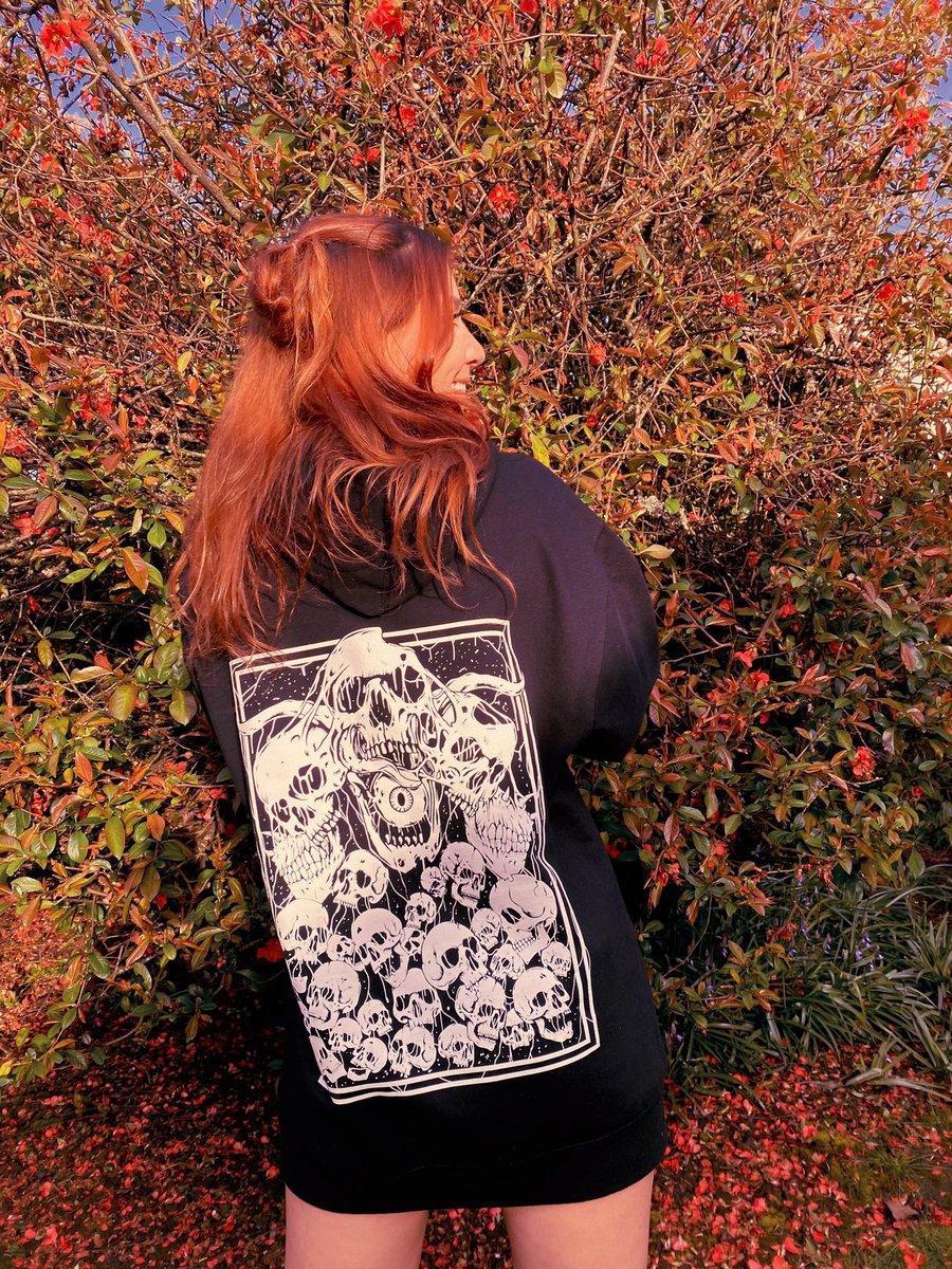 urfavgymg1rl's tweet photo. your favorite basshead in her favorite basshead hoodie 🖤

I’m collaborating with @wiickedco to giveaway this killer hoodie 😮‍💨
To enter: 
🤍follow me &amp; @wiickedco 
🤍Like and RT 
🤍Tag your fav headbanger 

Giveaway ends 4/14 ✨ https://t.co/Blw4G7Z2ol